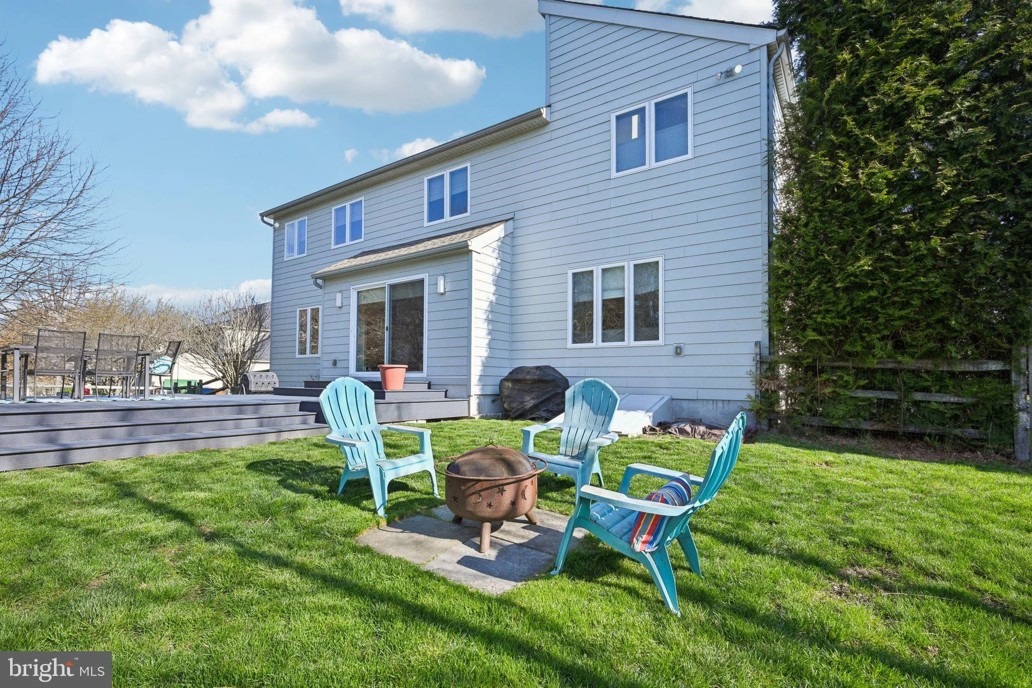 Dresher, Pennsylvania 19025, United States, 4 Bedrooms Bedrooms, ,3 BathroomsBathrooms,Residential,Contingent,112543