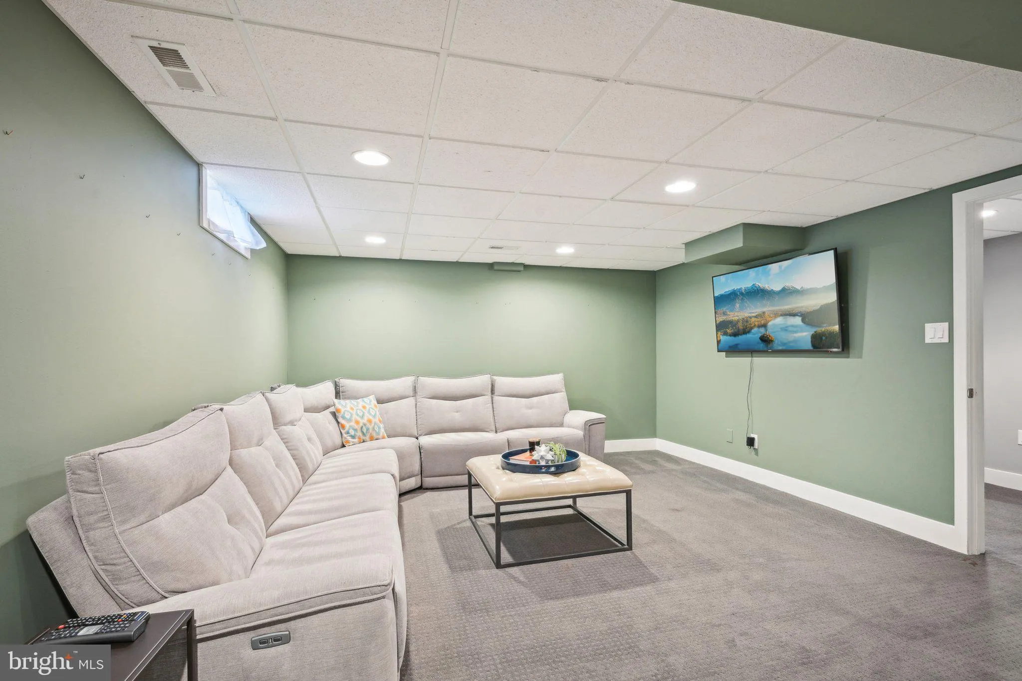 Dresher, Pennsylvania 19025, United States, 4 Bedrooms Bedrooms, ,3 BathroomsBathrooms,Residential,Contingent,112543