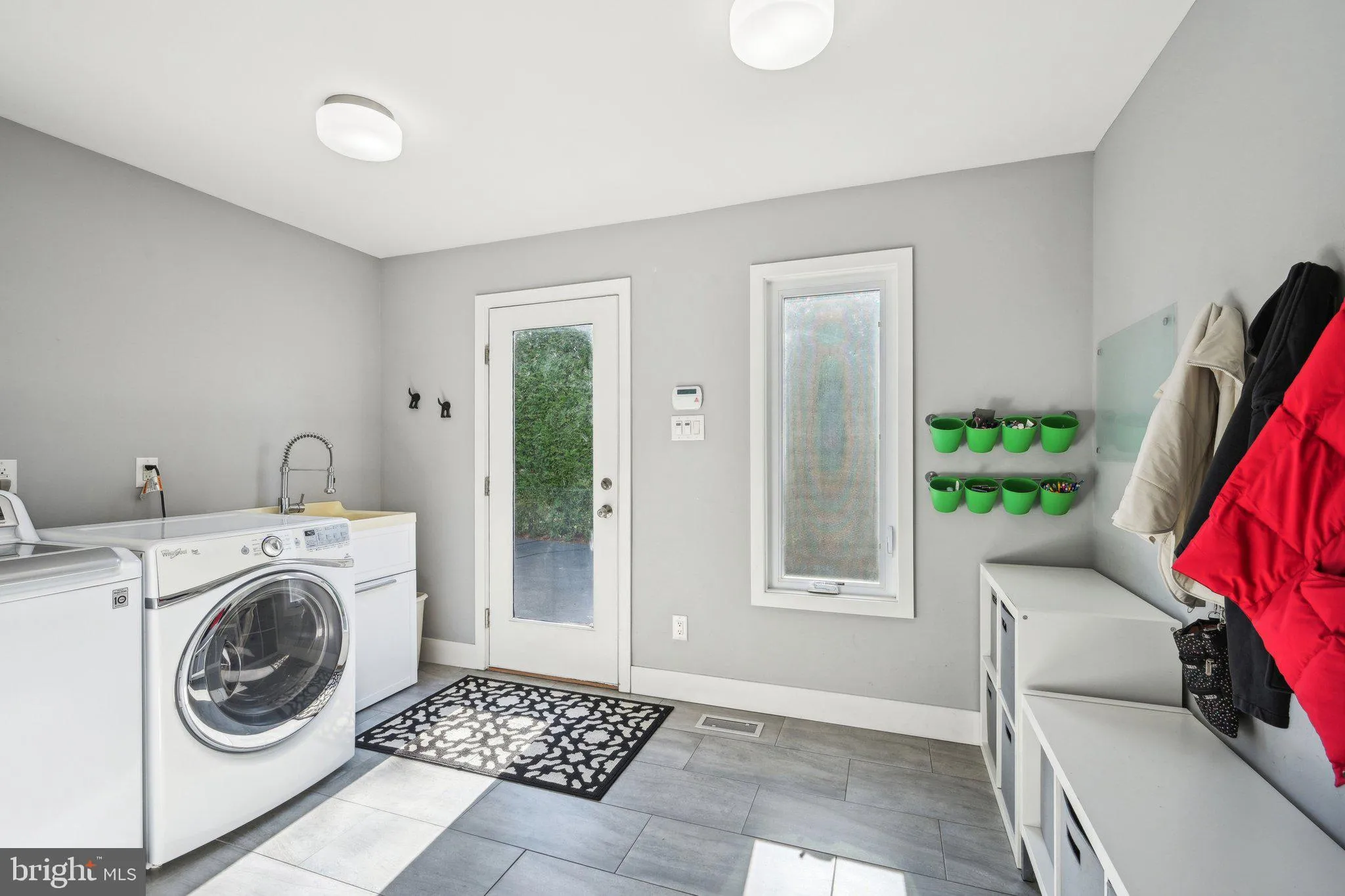 Dresher, Pennsylvania 19025, United States, 4 Bedrooms Bedrooms, ,3 BathroomsBathrooms,Residential,Contingent,112543