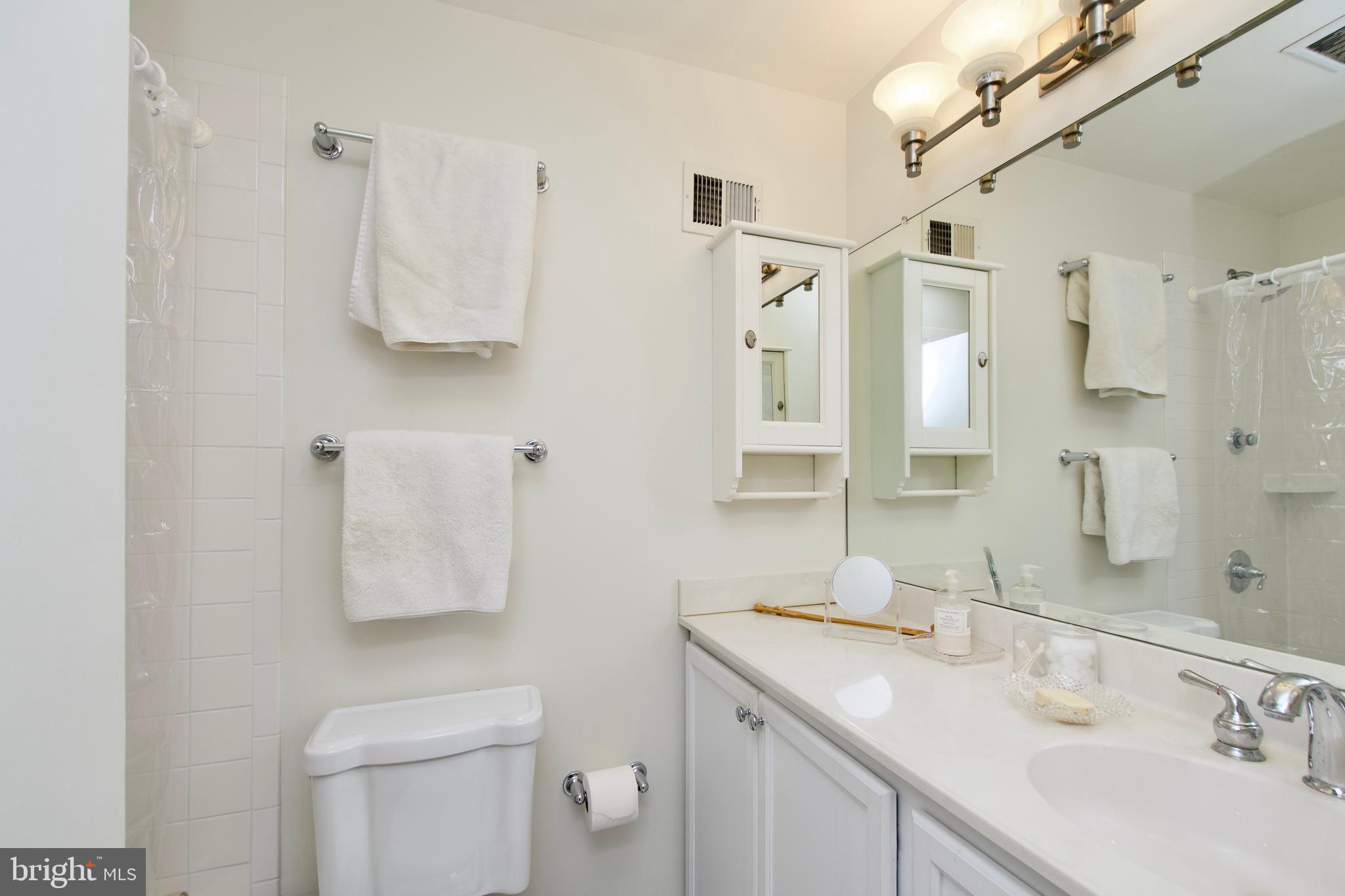 KINGS PARK WEST - Residential