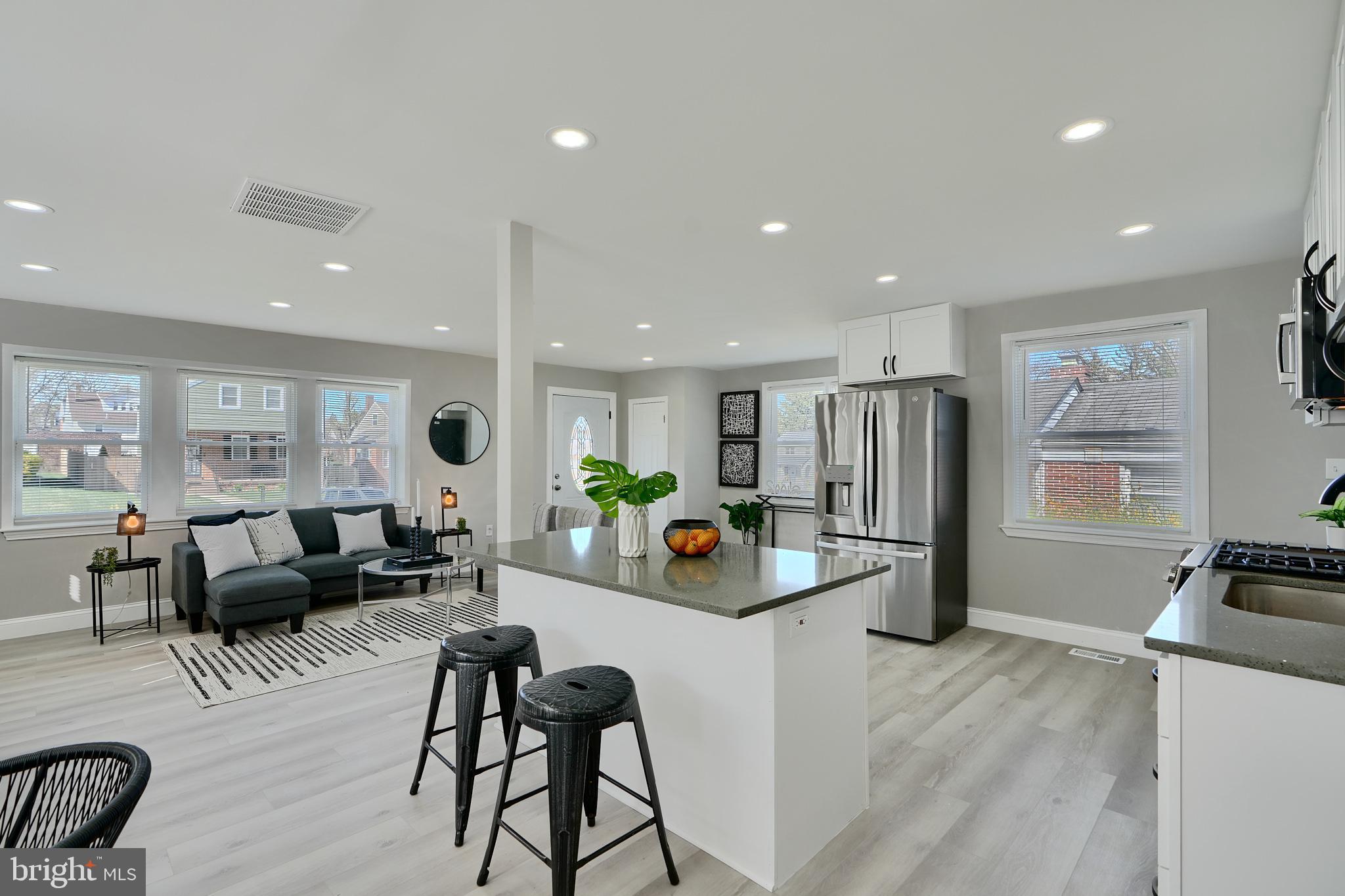 MOUNT WASHINGTON - Residential