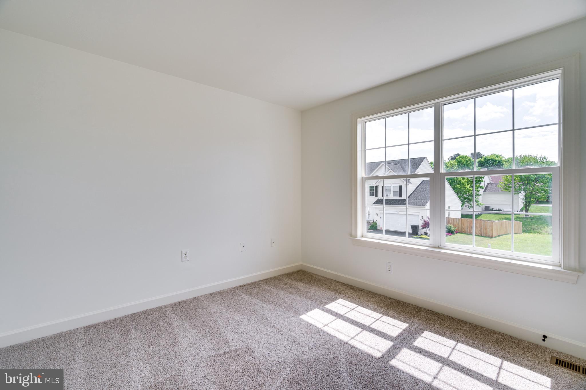 GREENFIELD - Residential