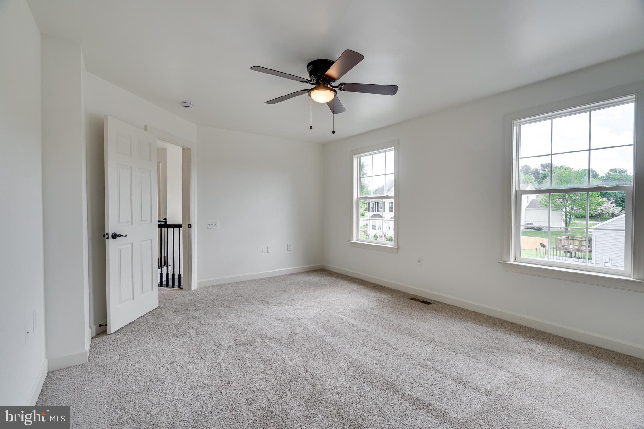 GREENFIELD - Residential