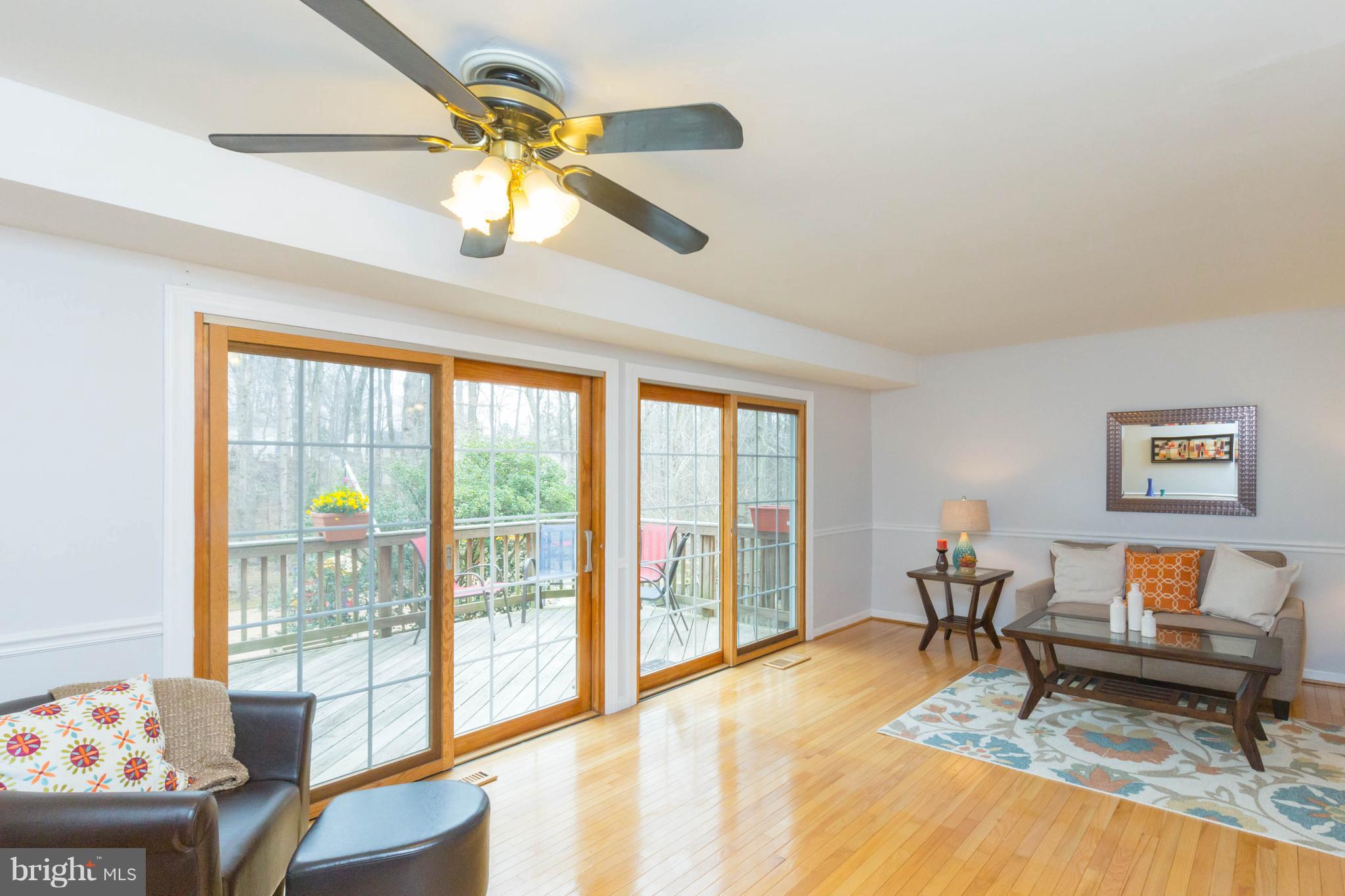 BURKE STATION SQUARE - Residential