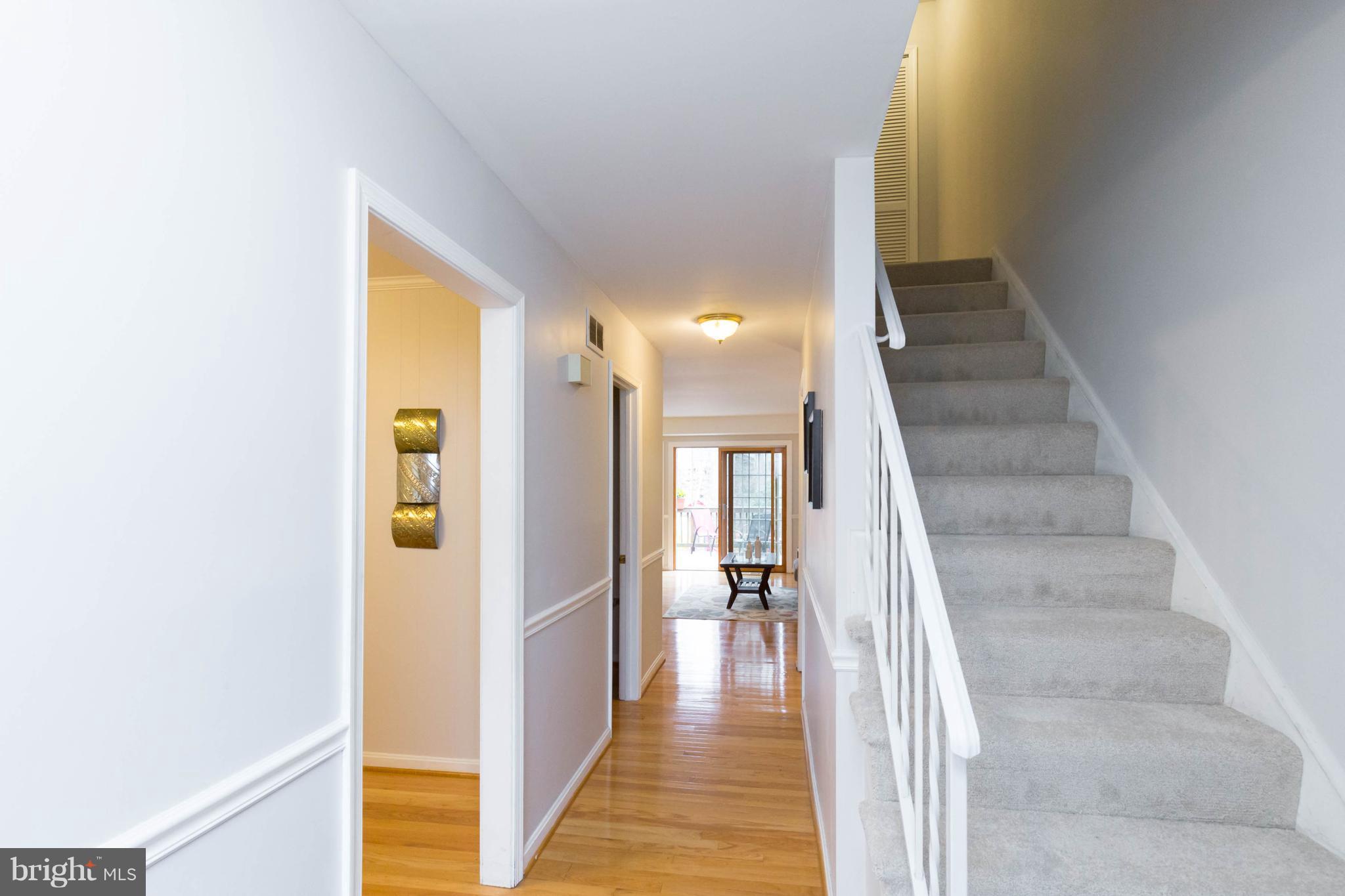 BURKE STATION SQUARE - Residential