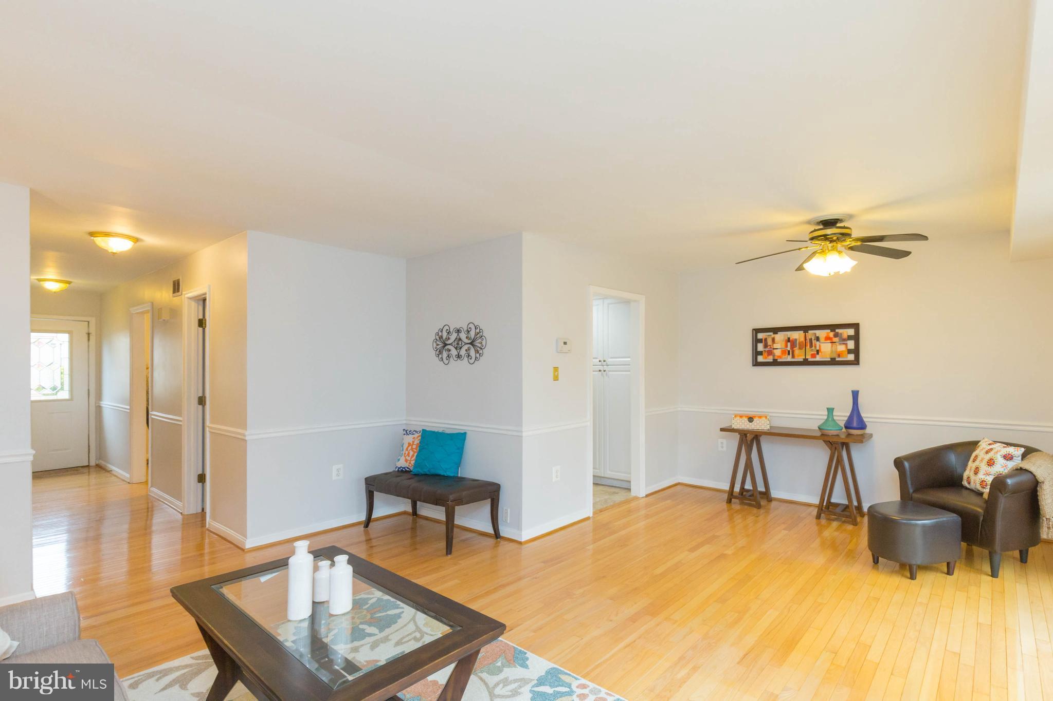 BURKE STATION SQUARE - Residential