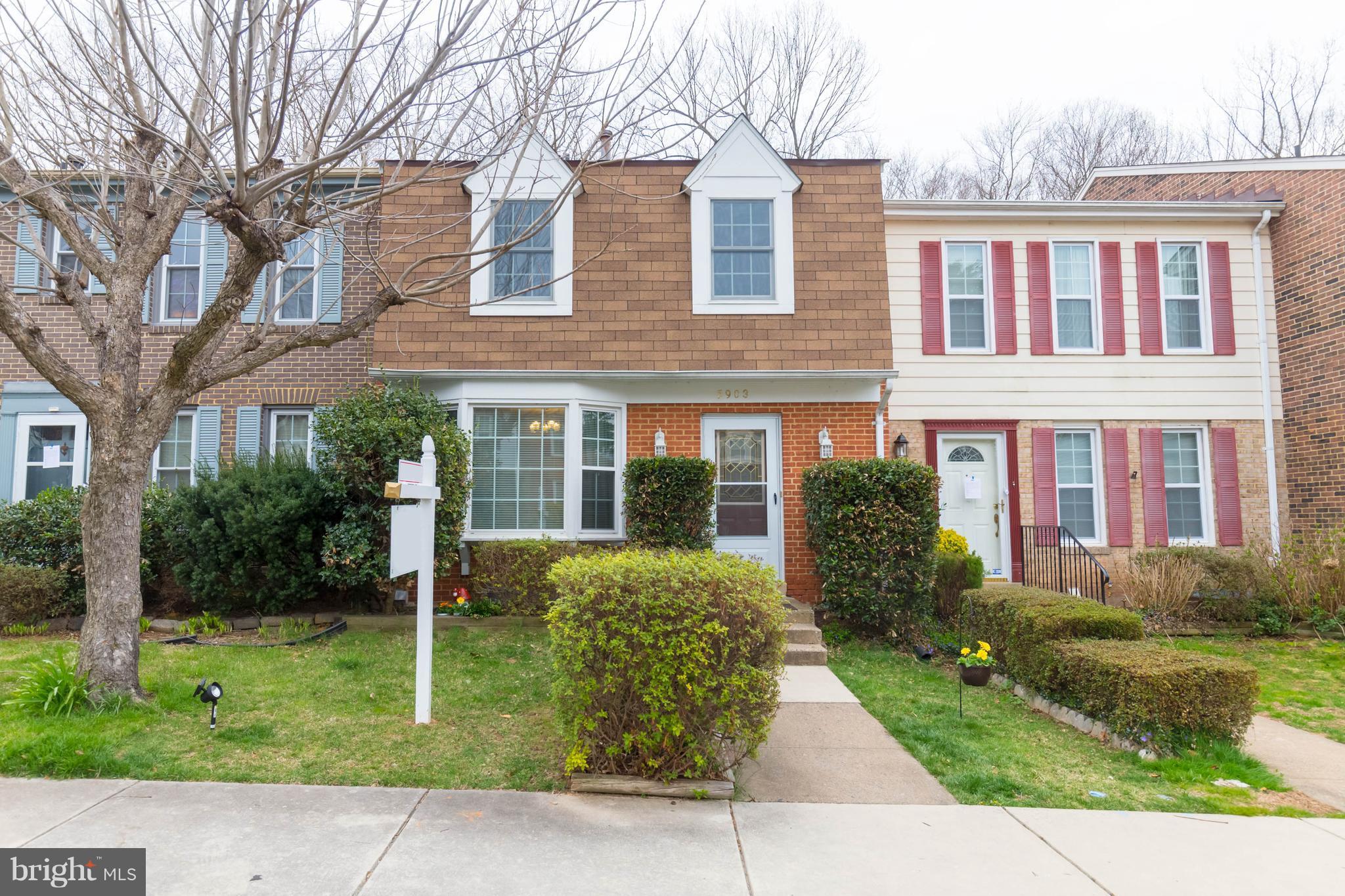 BURKE STATION SQUARE - Residential