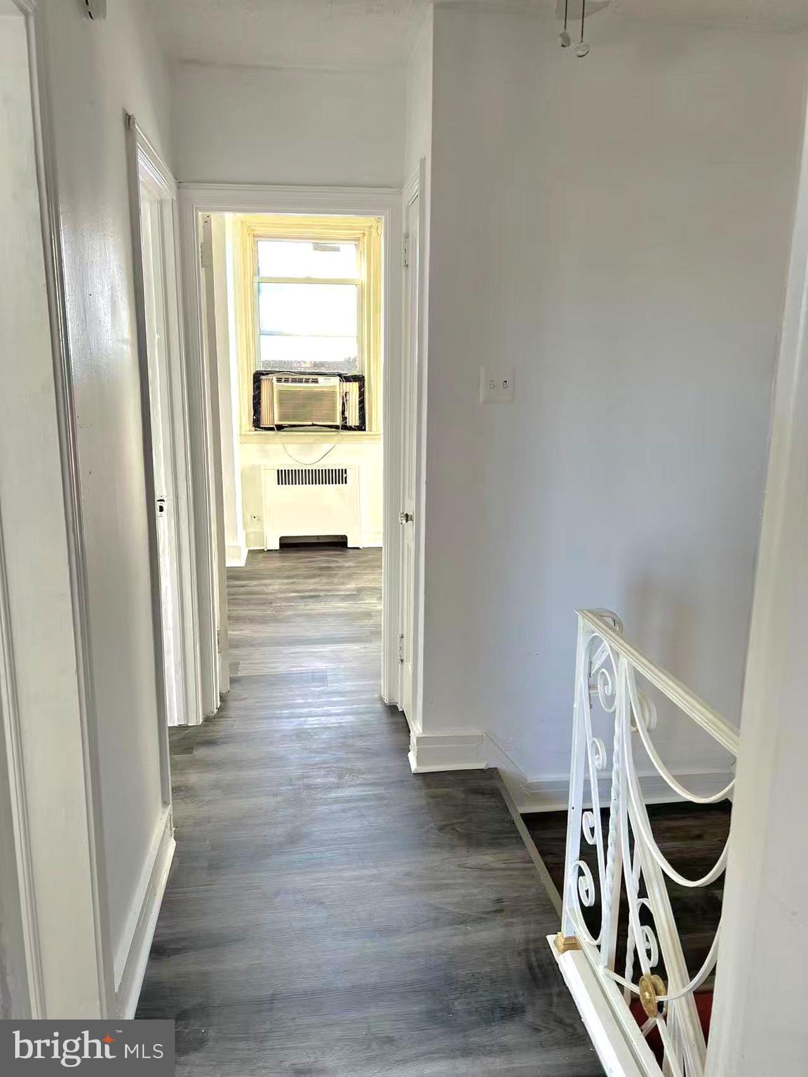 OXFORD CIRCLE - Residential