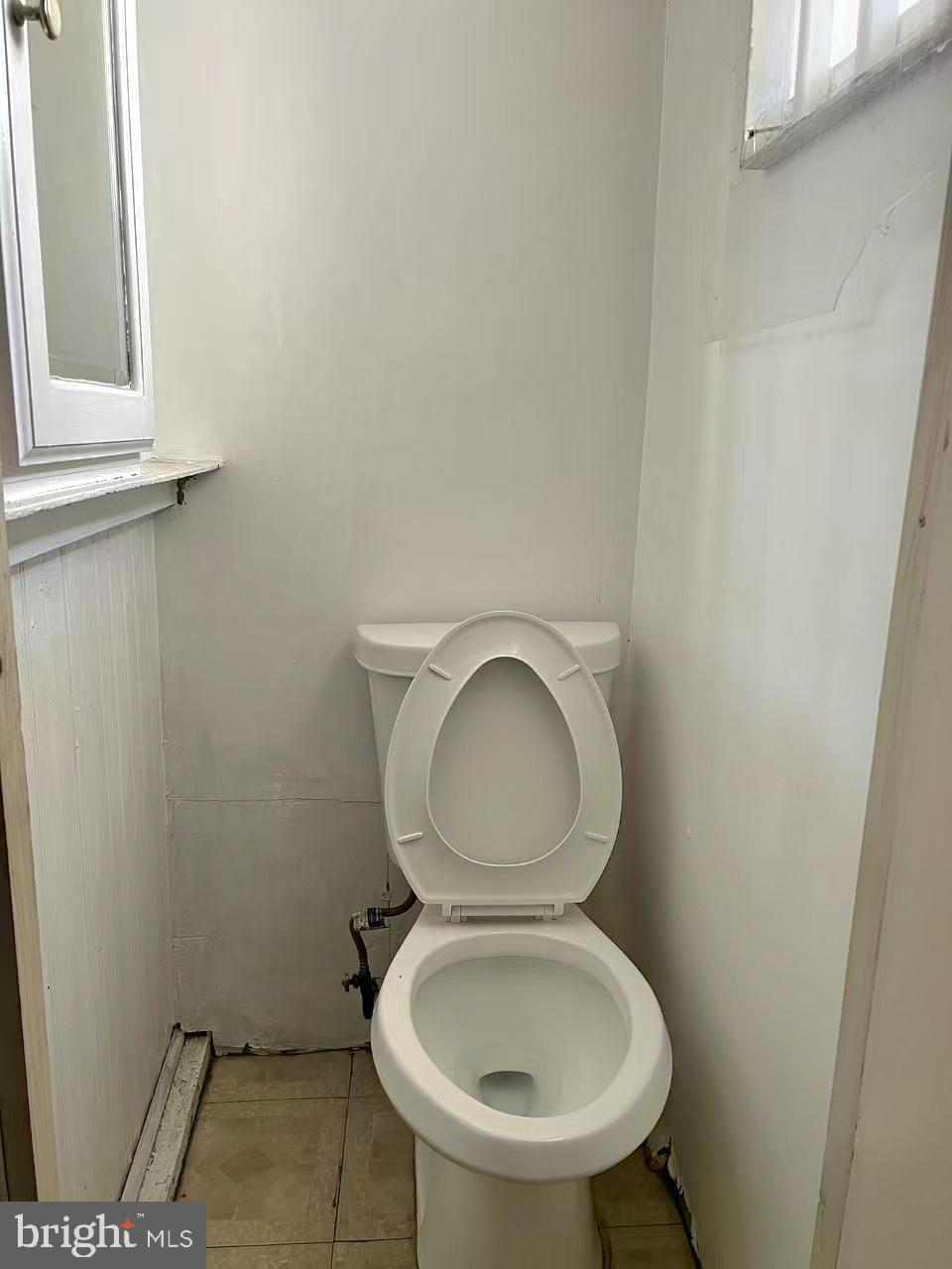 OXFORD CIRCLE - Residential