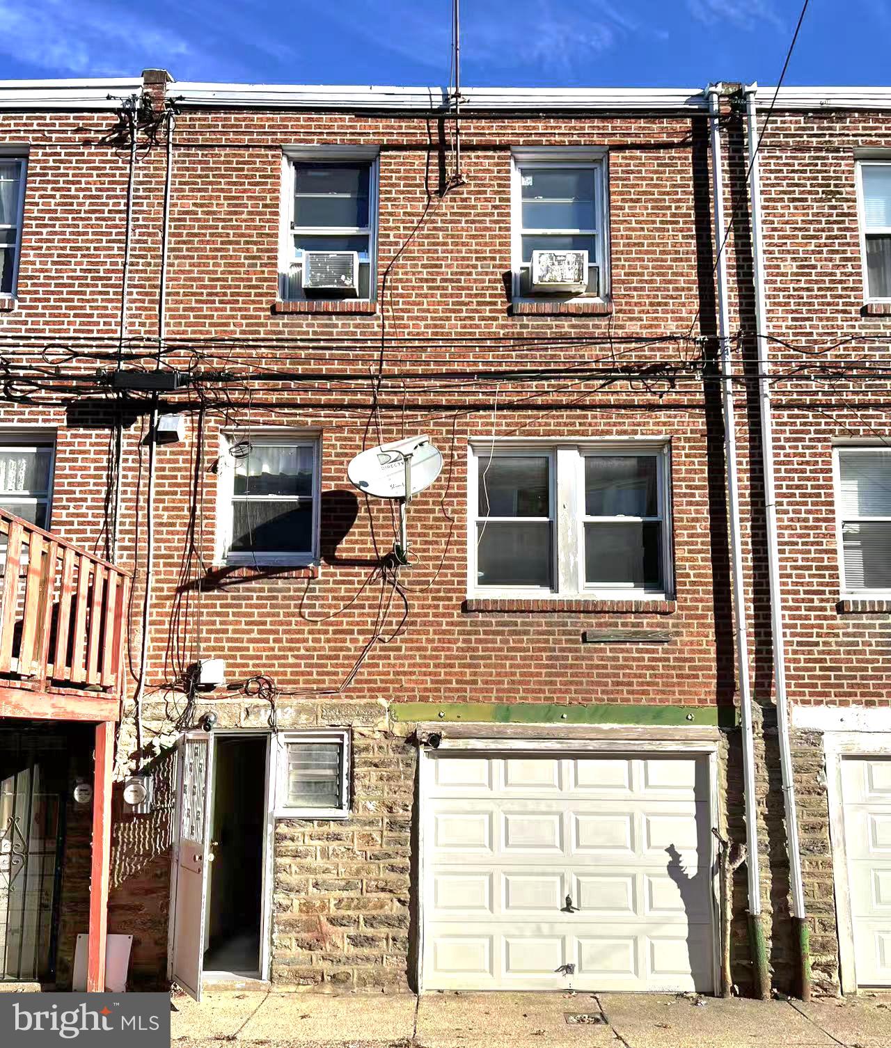 OXFORD CIRCLE - Residential