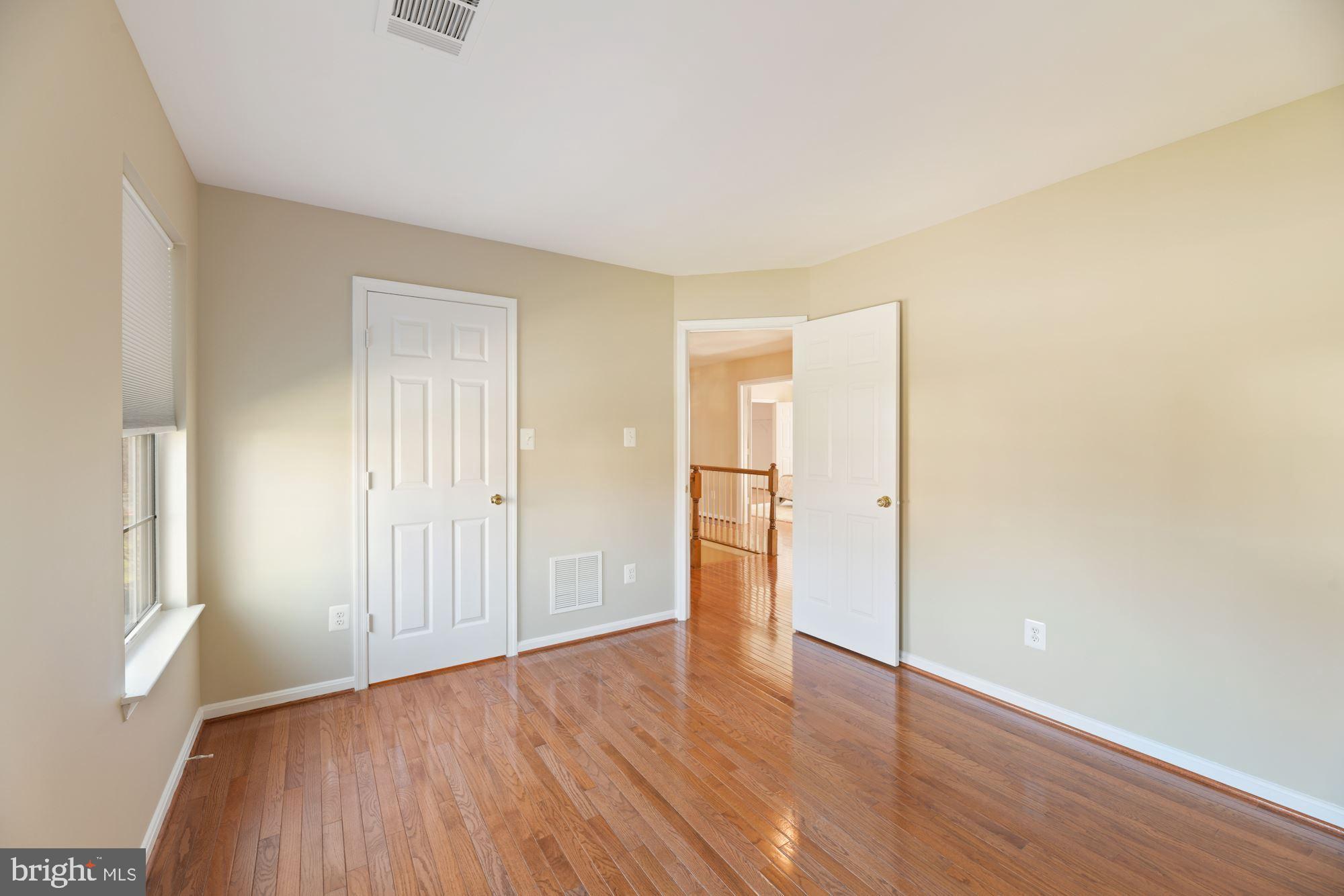 AMBERLEIGH STATION - Residential