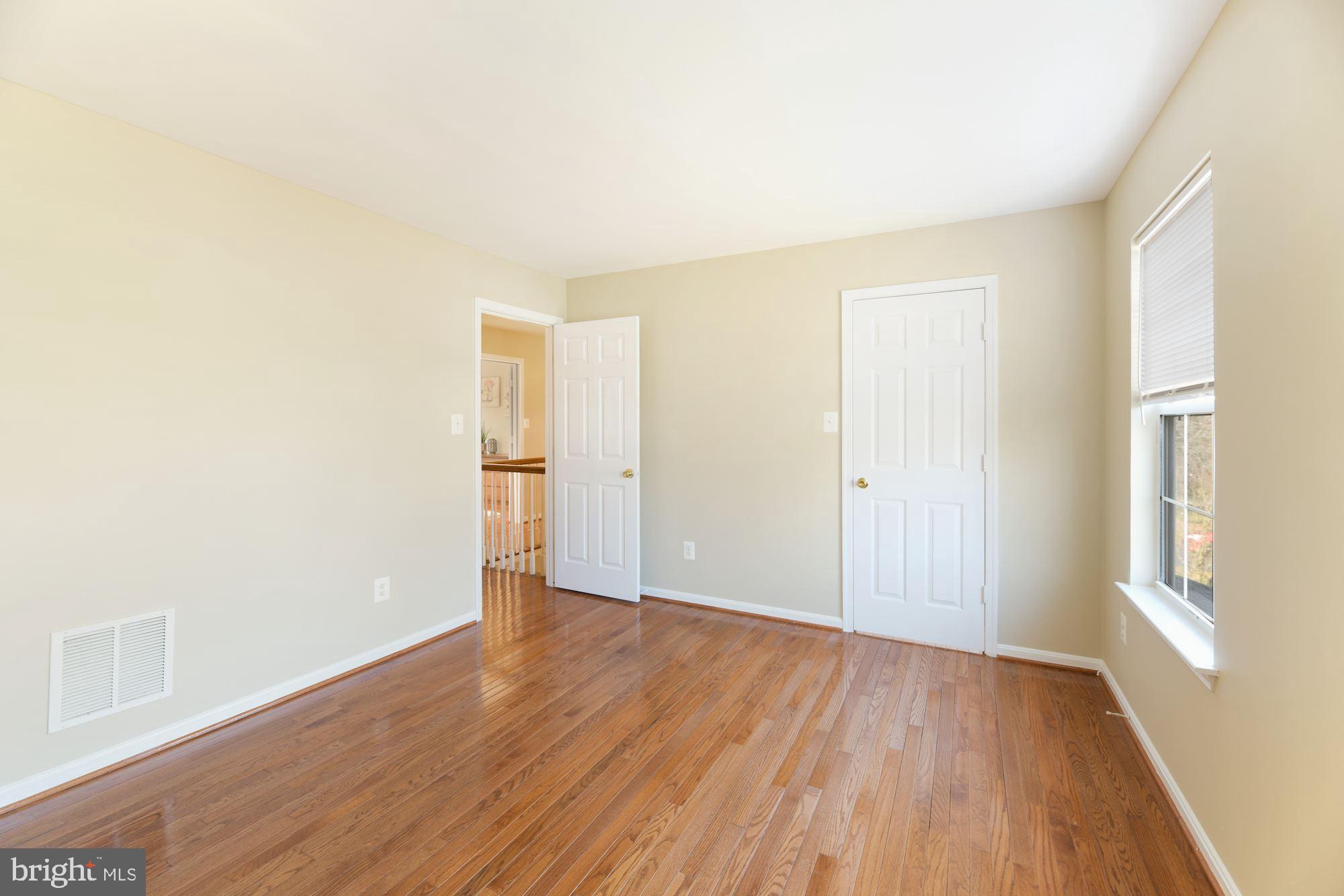 AMBERLEIGH STATION - Residential