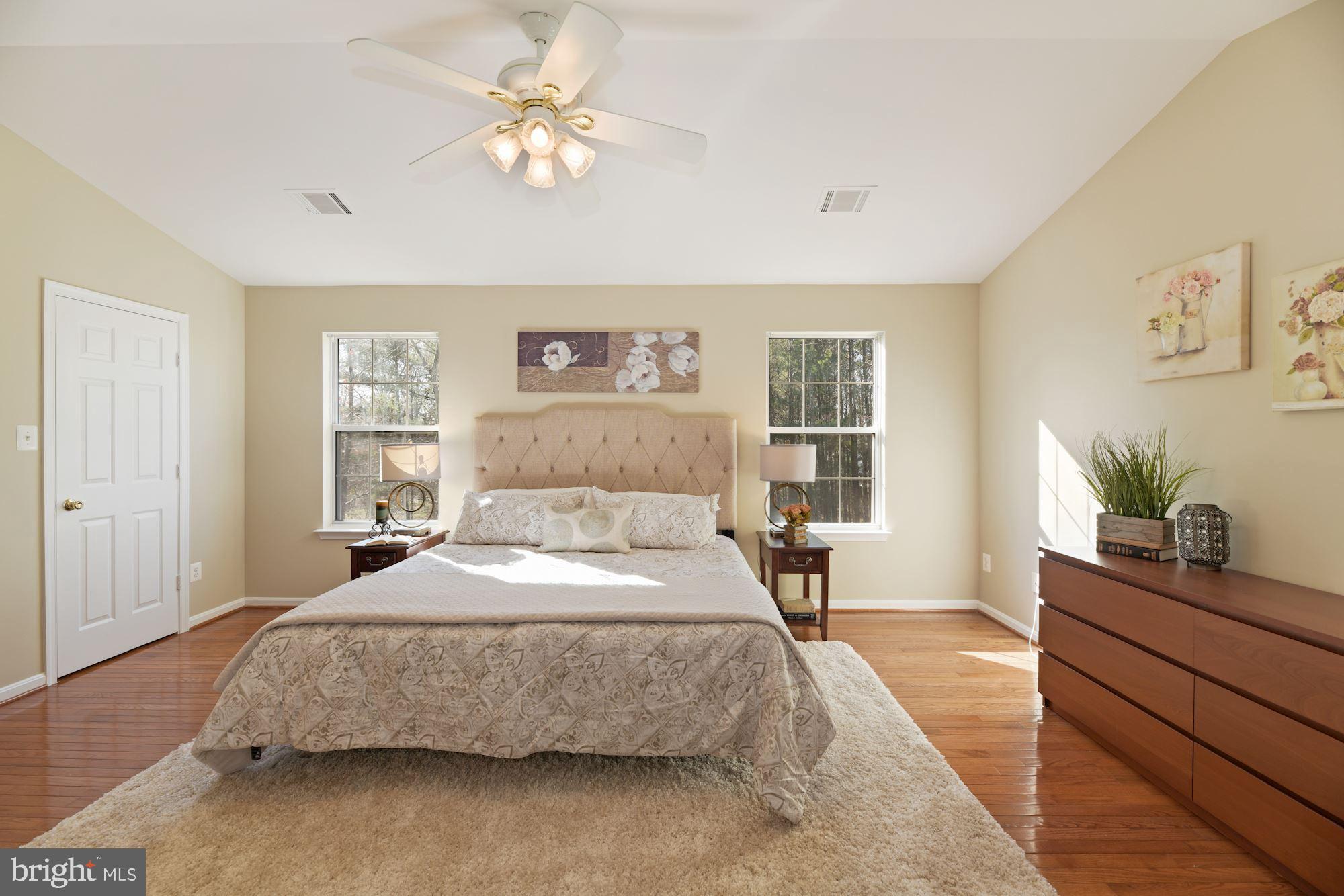 AMBERLEIGH STATION - Residential