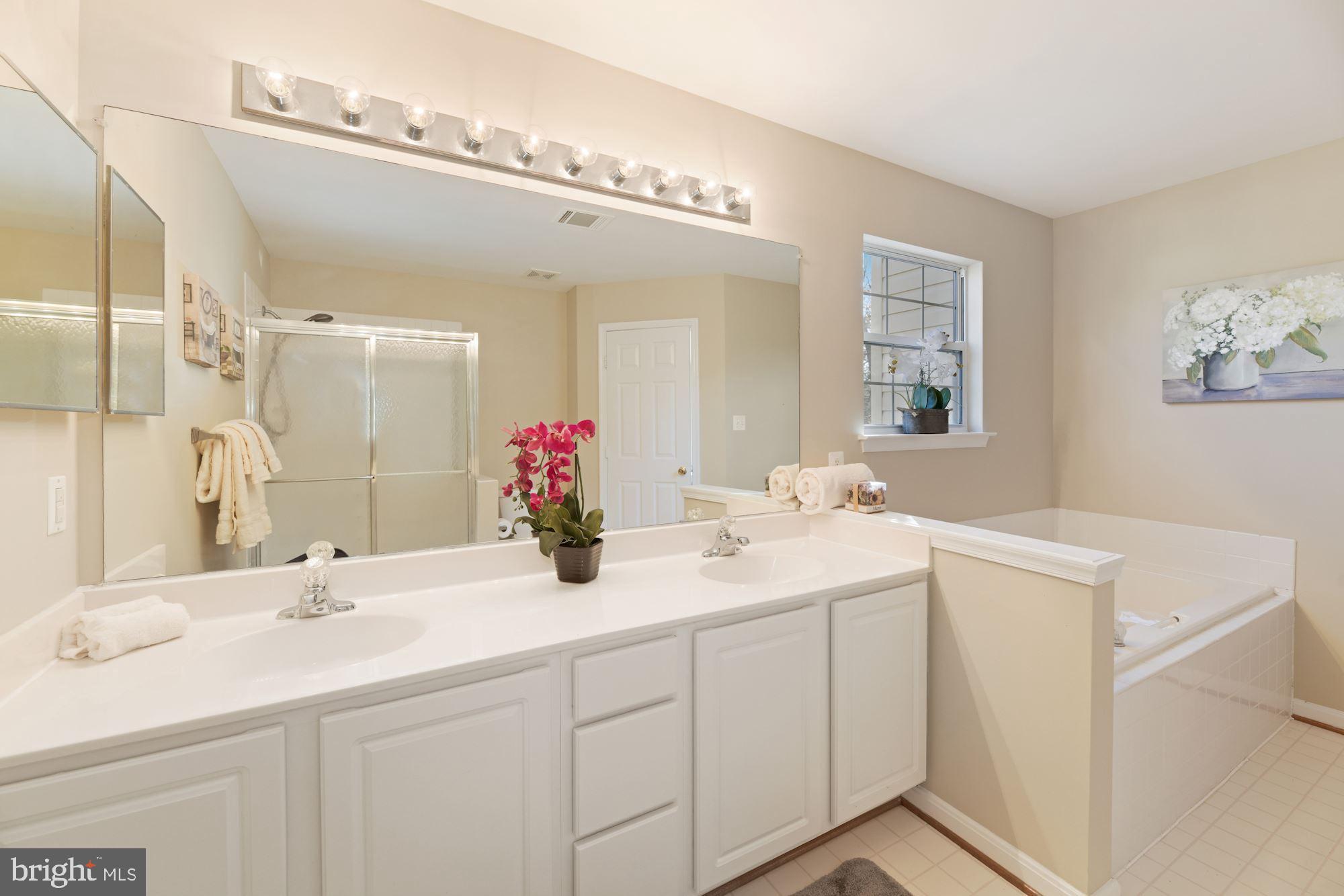 AMBERLEIGH STATION - Residential