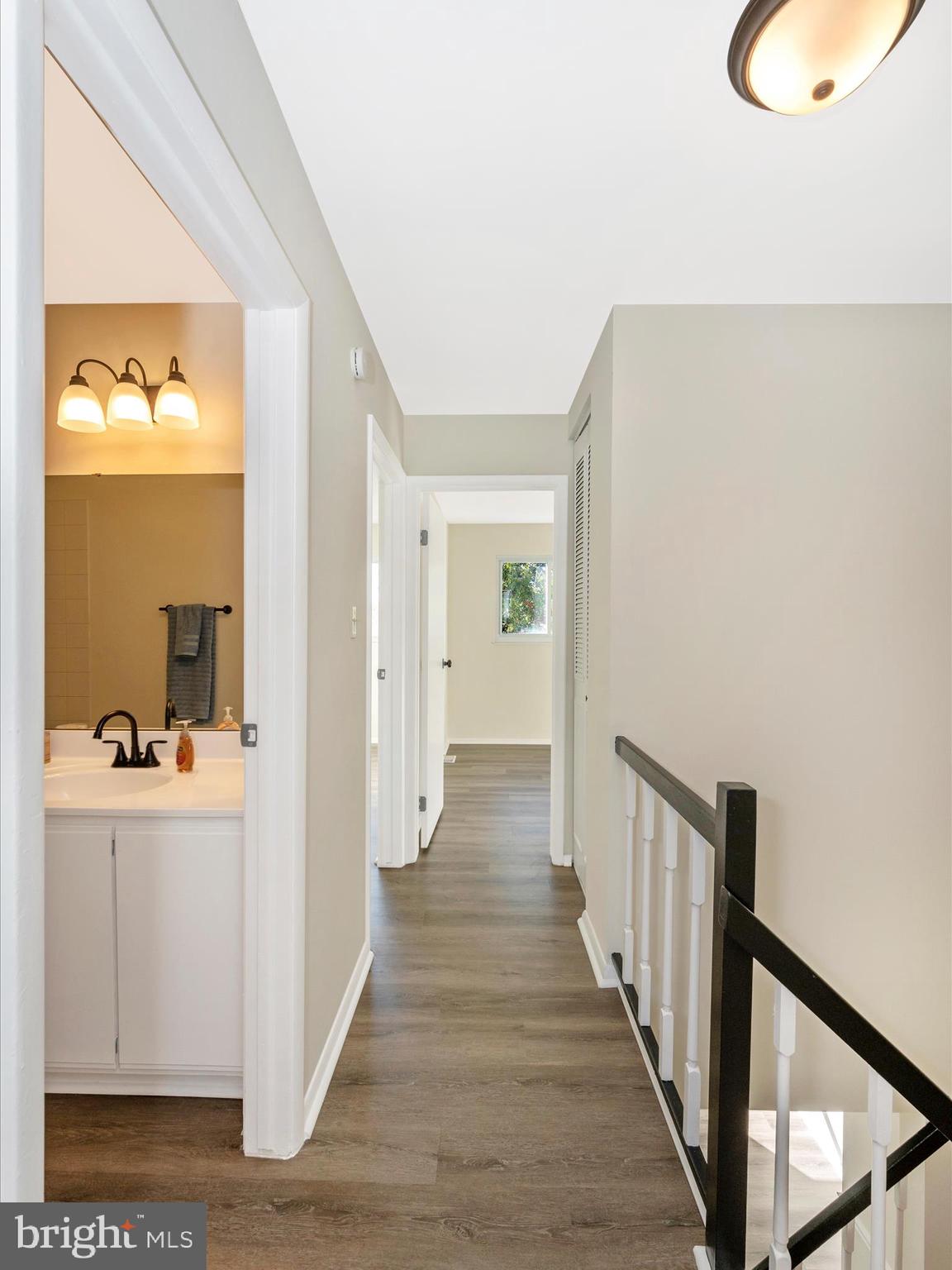 AMBER MEADOWS - Residential