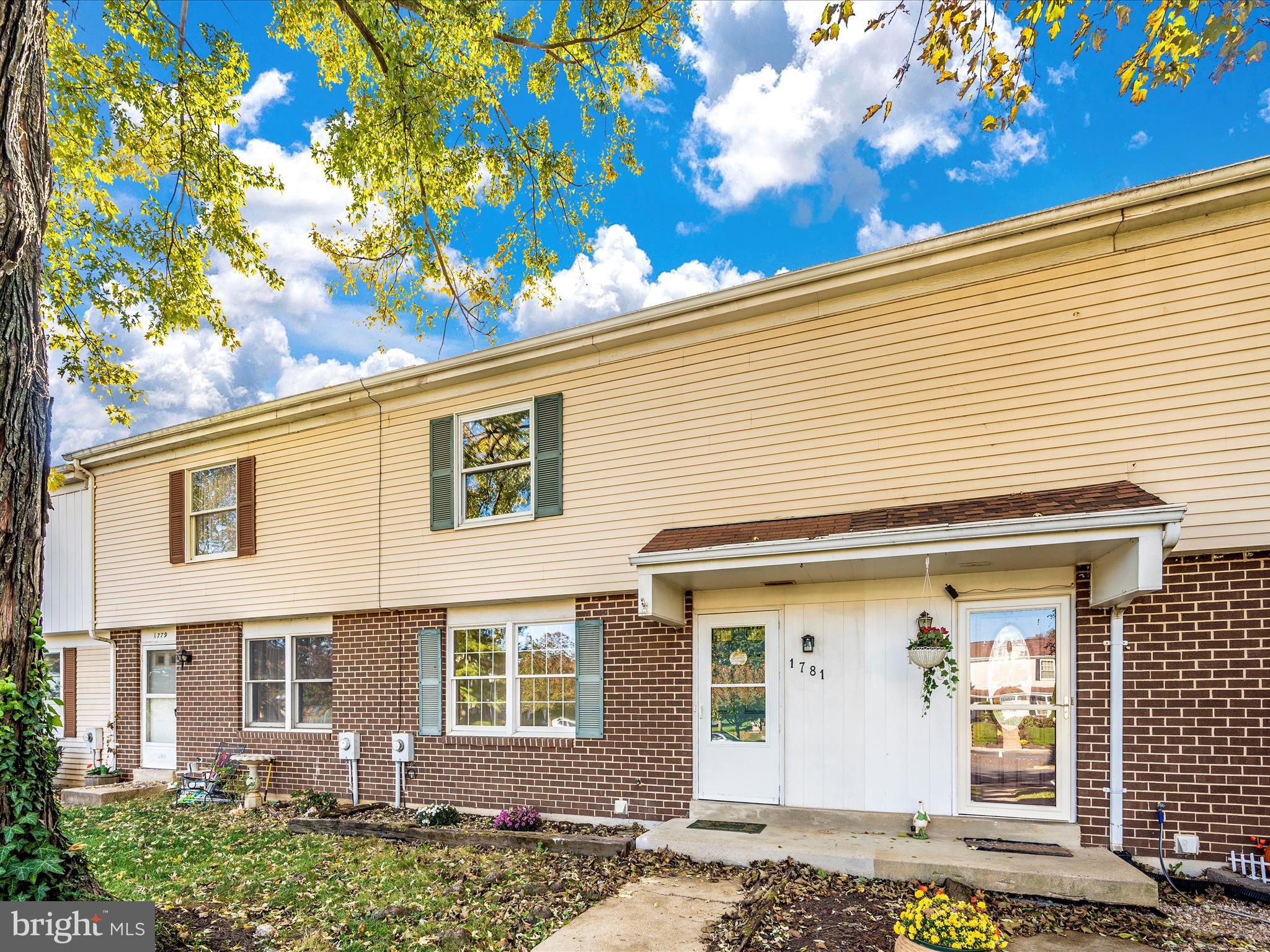 AMBER MEADOWS - Residential