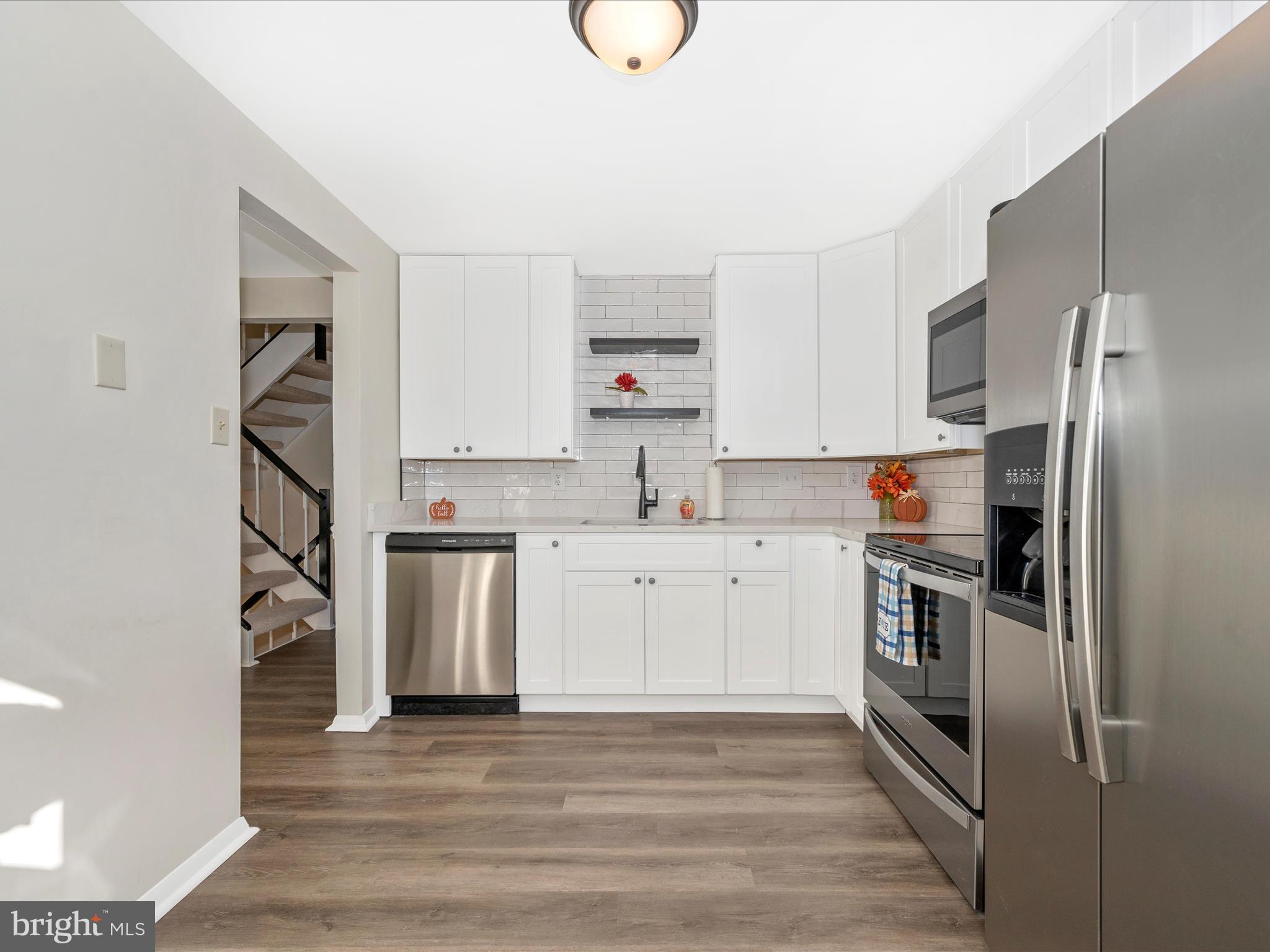 AMBER MEADOWS - Residential