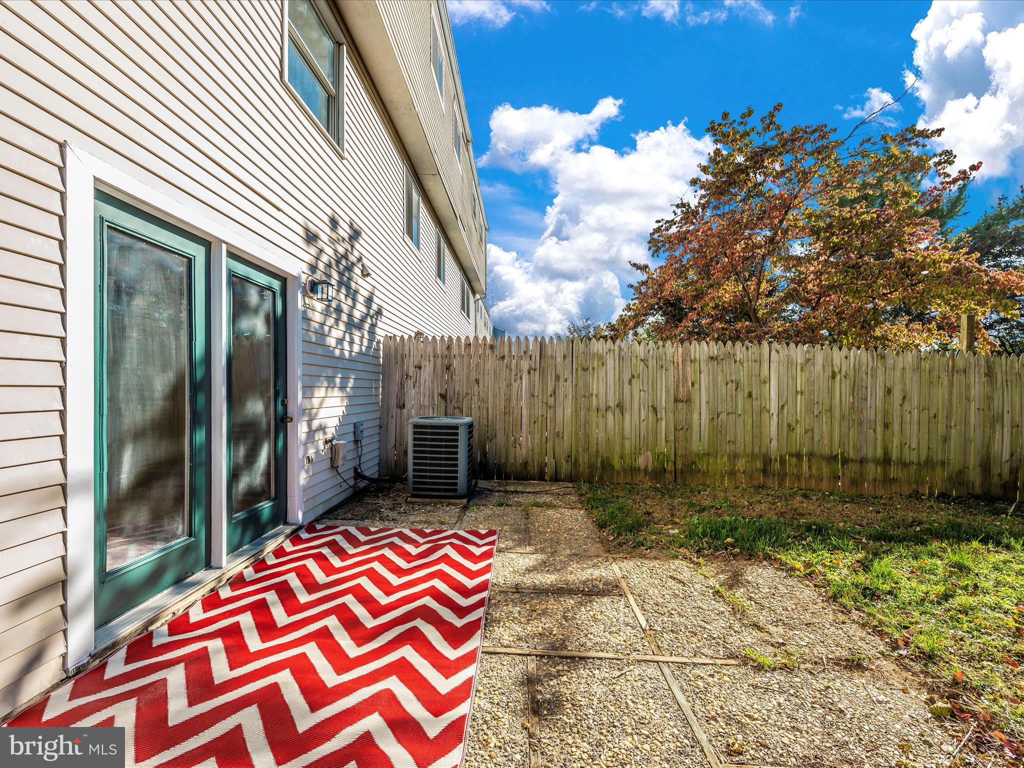 AMBER MEADOWS - Residential