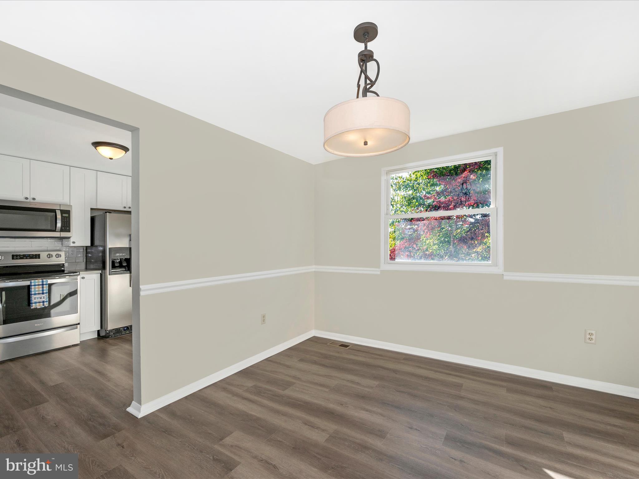 AMBER MEADOWS - Residential