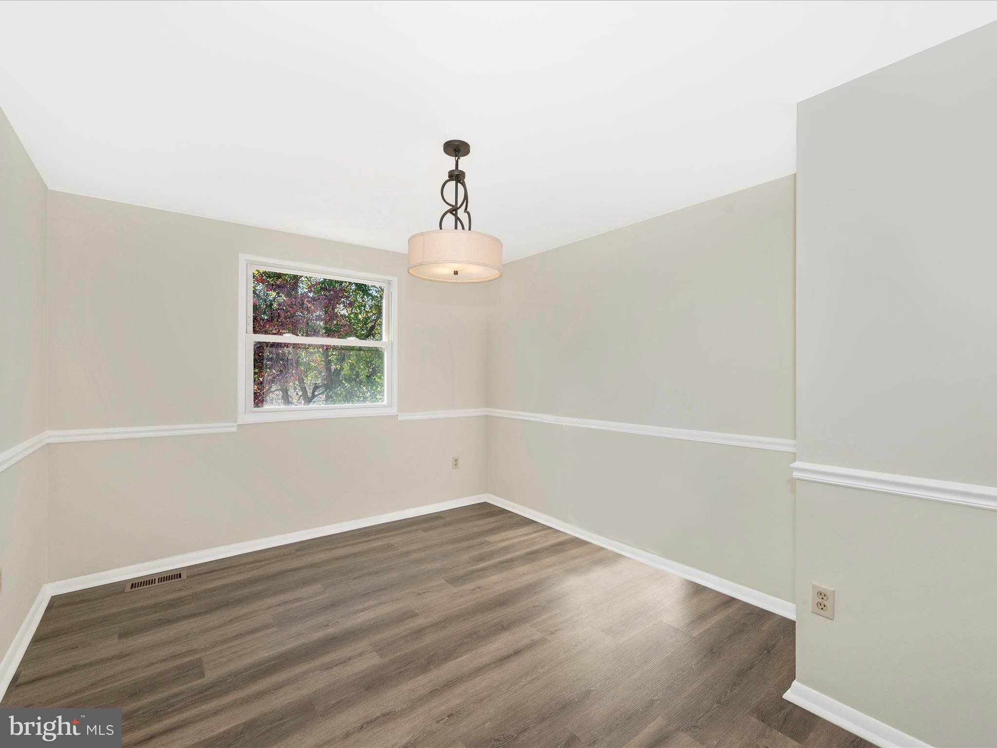 AMBER MEADOWS - Residential