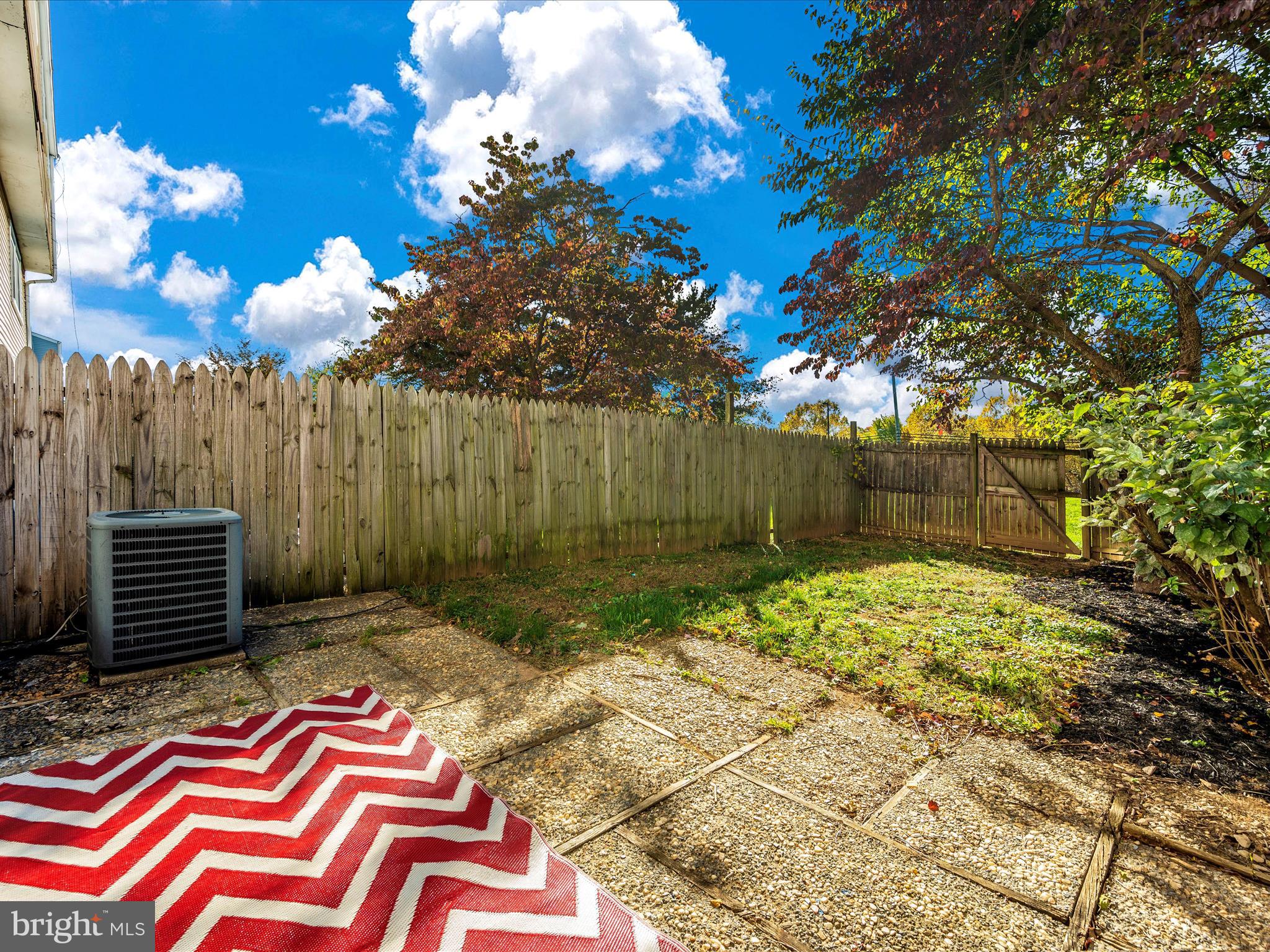 AMBER MEADOWS - Residential