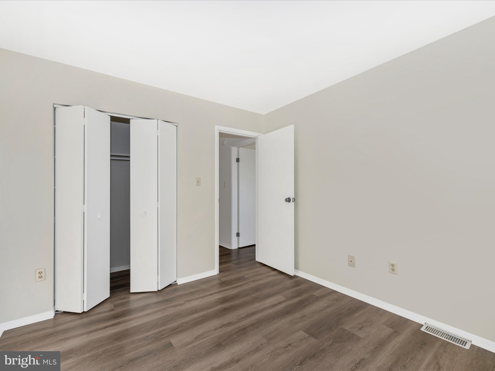 AMBER MEADOWS - Residential