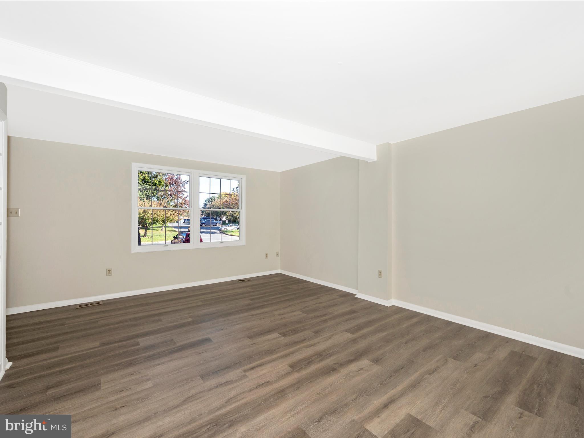 AMBER MEADOWS - Residential