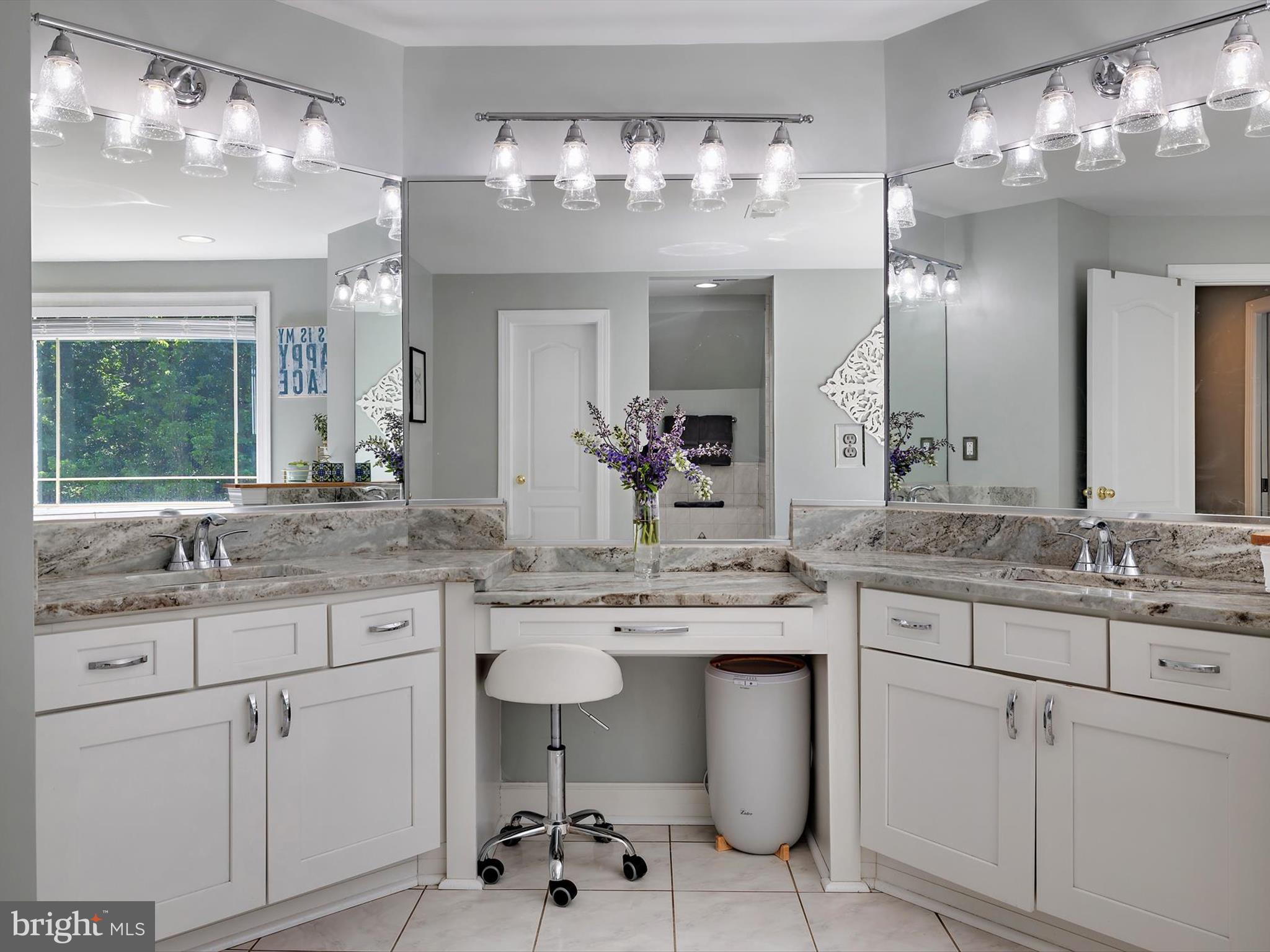 EAGLES PASSAGES - Residential