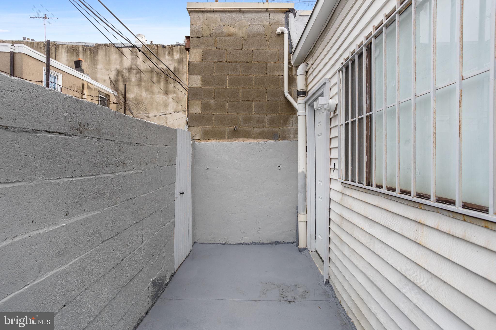 PASSYUNK SQUARE - Residential Lease