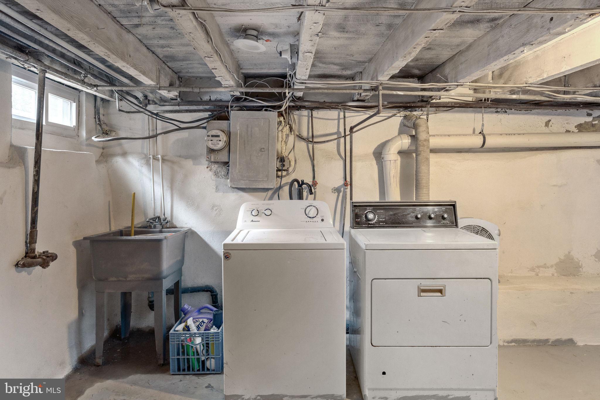 PASSYUNK SQUARE - Residential Lease