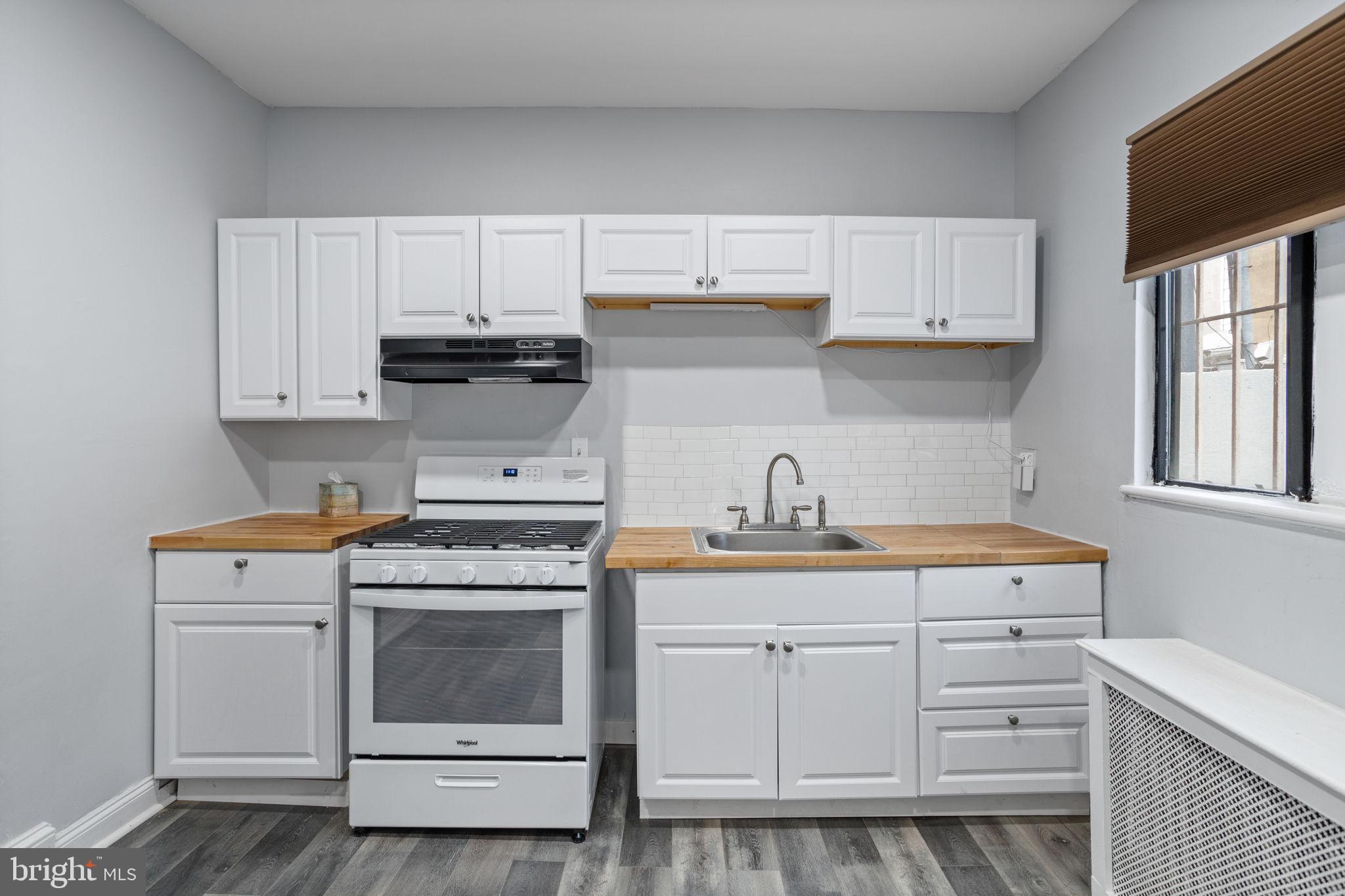 PASSYUNK SQUARE - Residential Lease