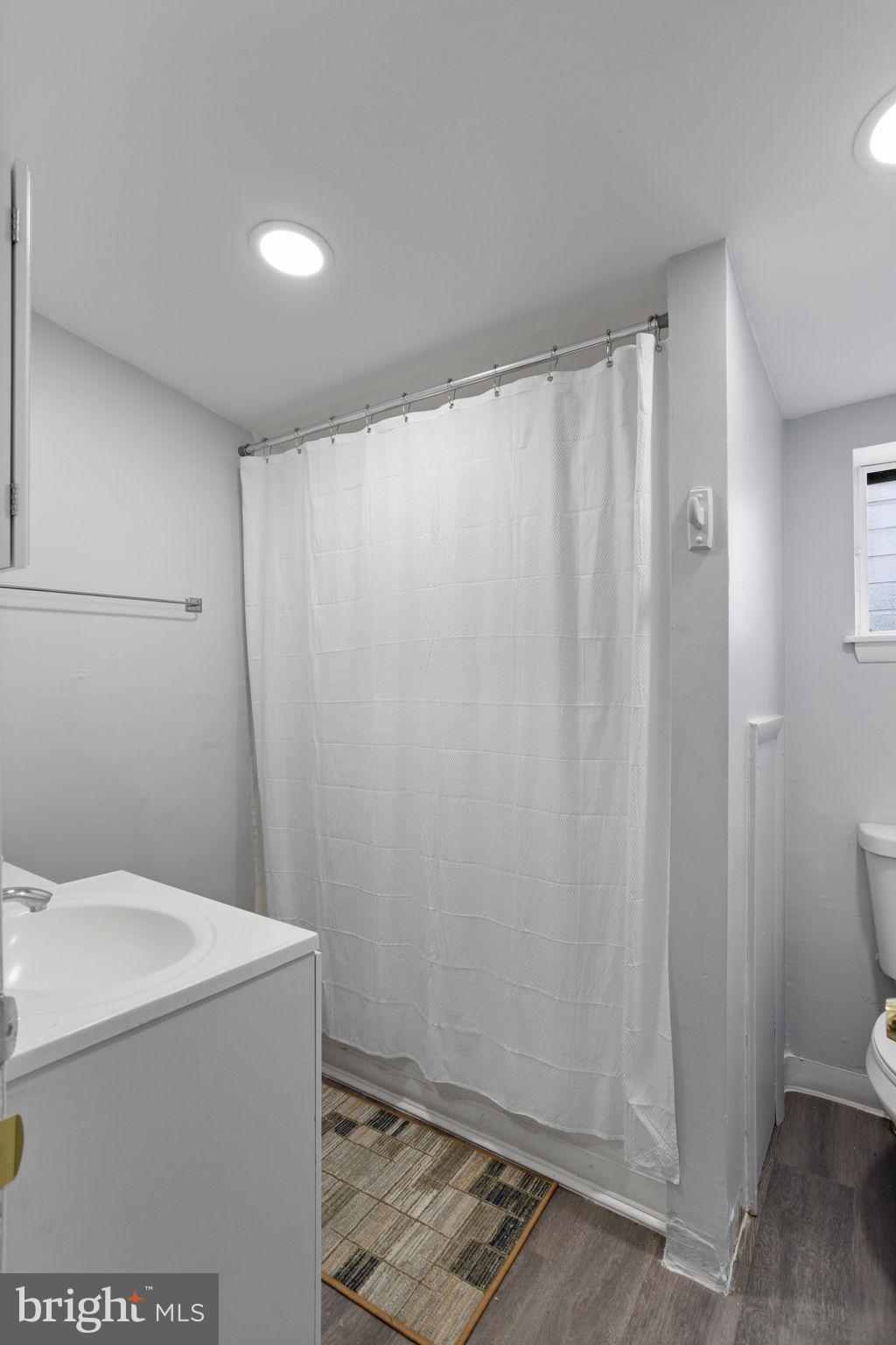 PASSYUNK SQUARE - Residential Lease
