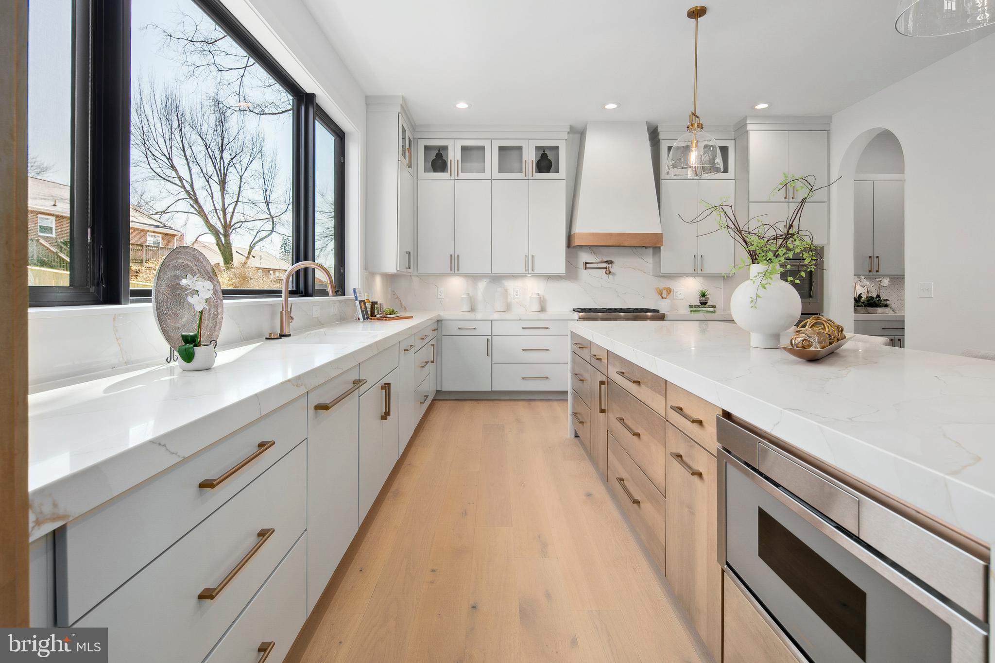 BERKSHIRE OAKWOOD - Residential