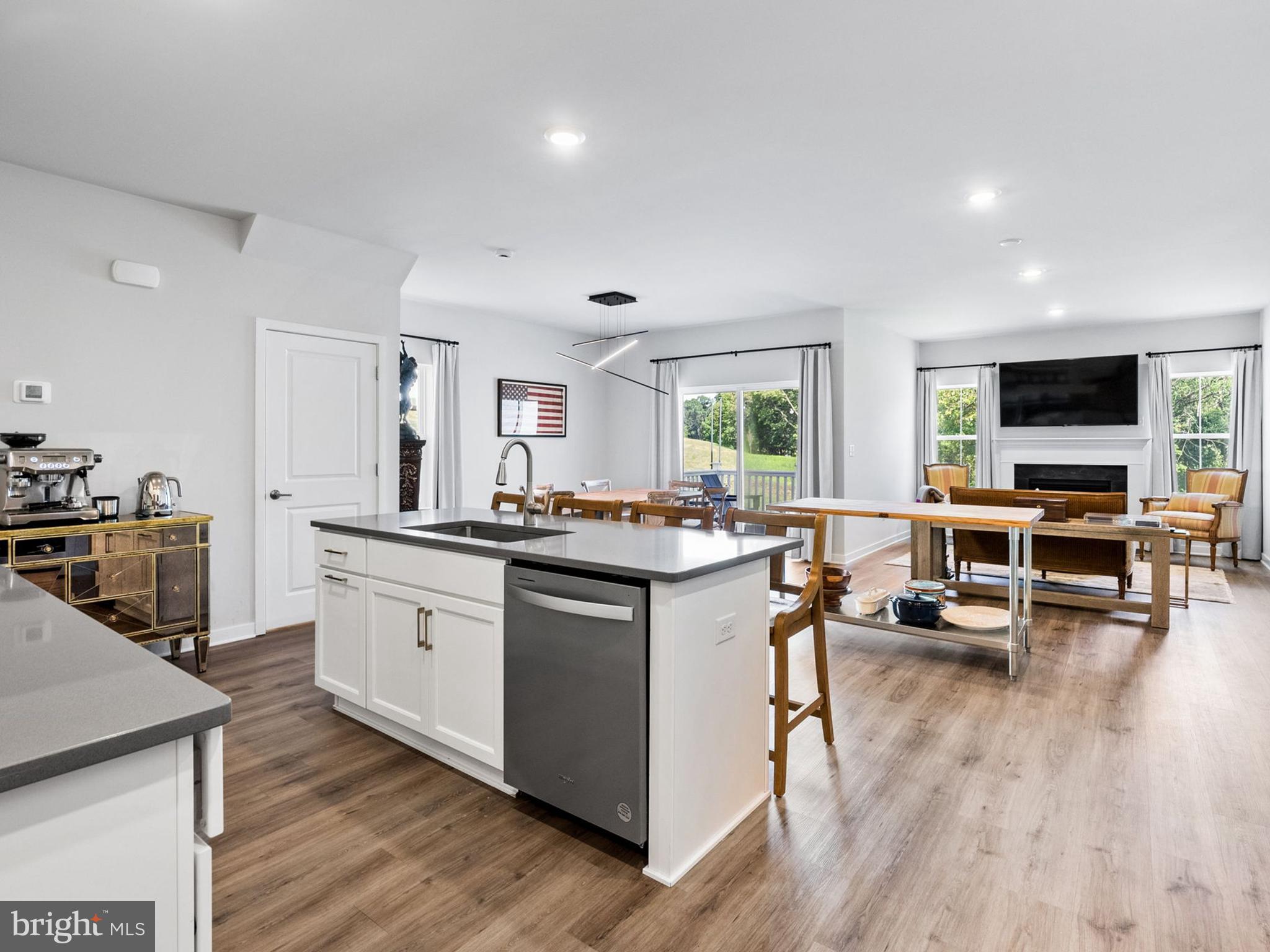 VILLAGES AT SPRING HILL - Residential