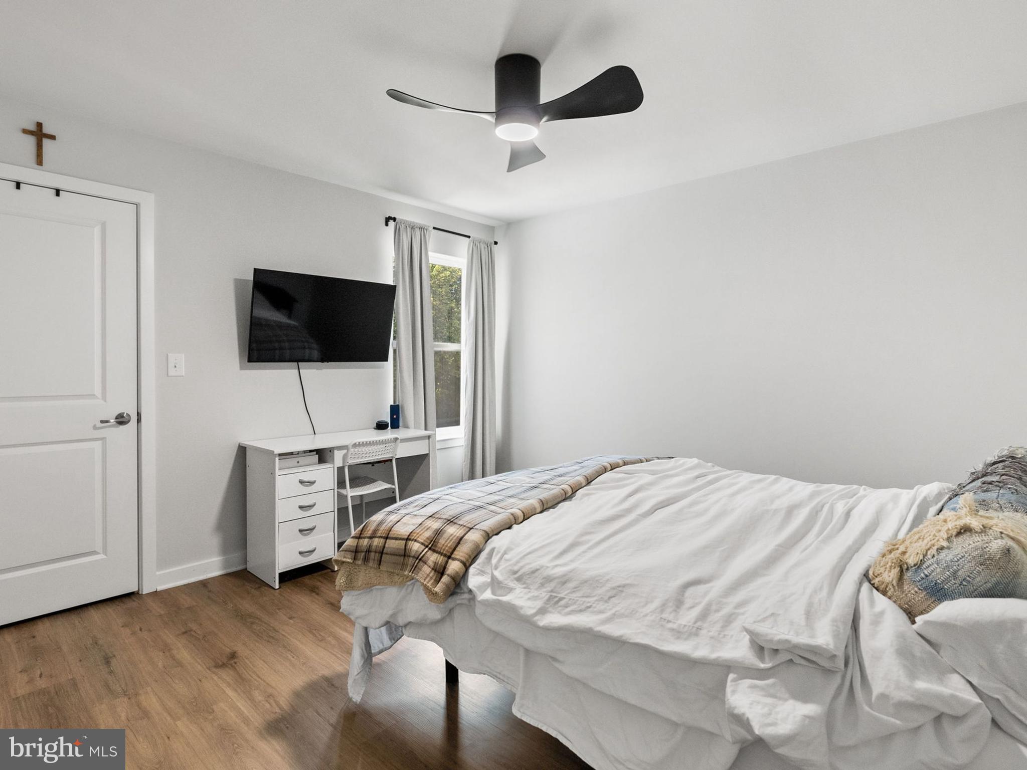 VILLAGES AT SPRING HILL - Residential