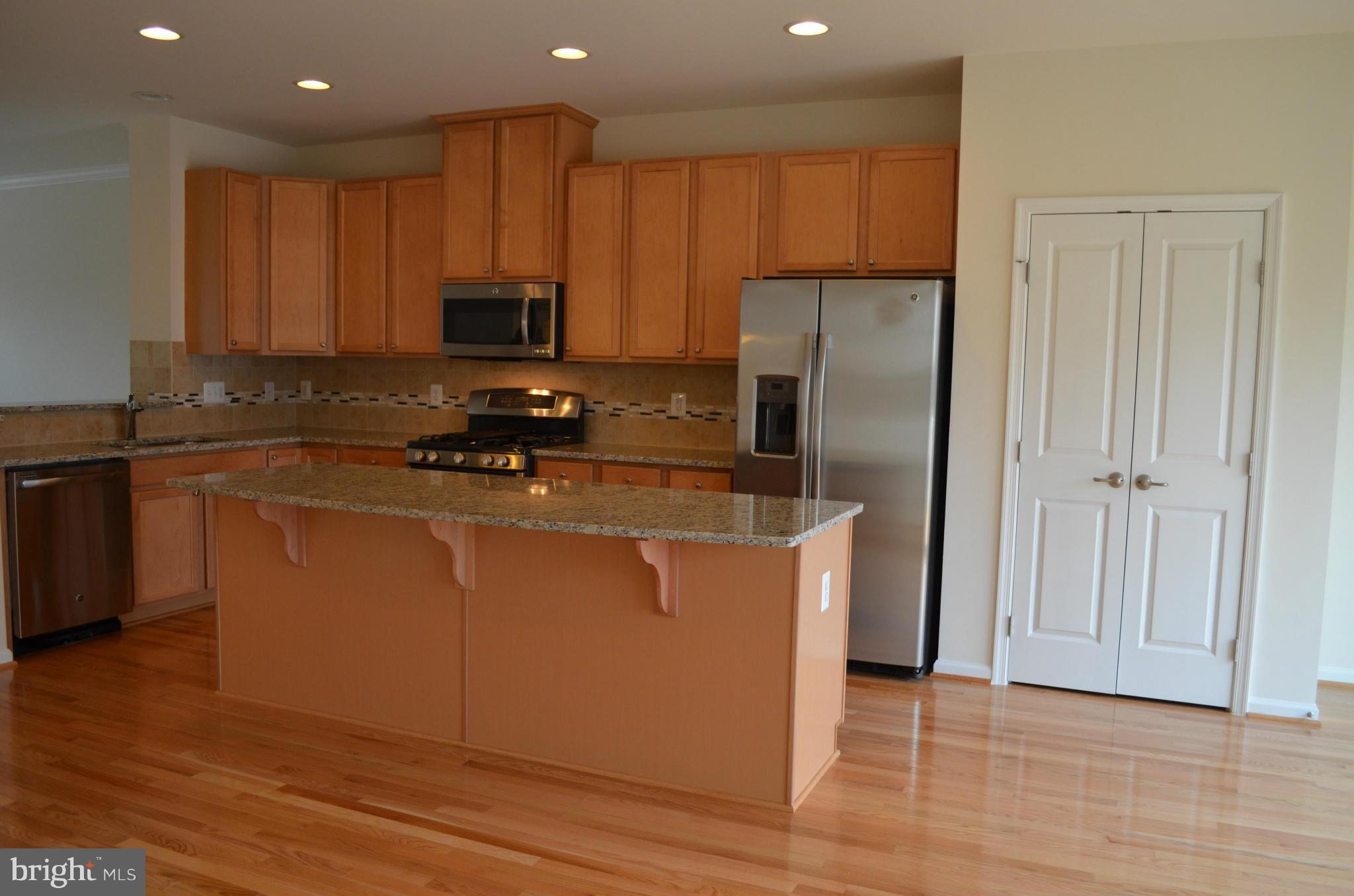 STERLING - Residential Lease