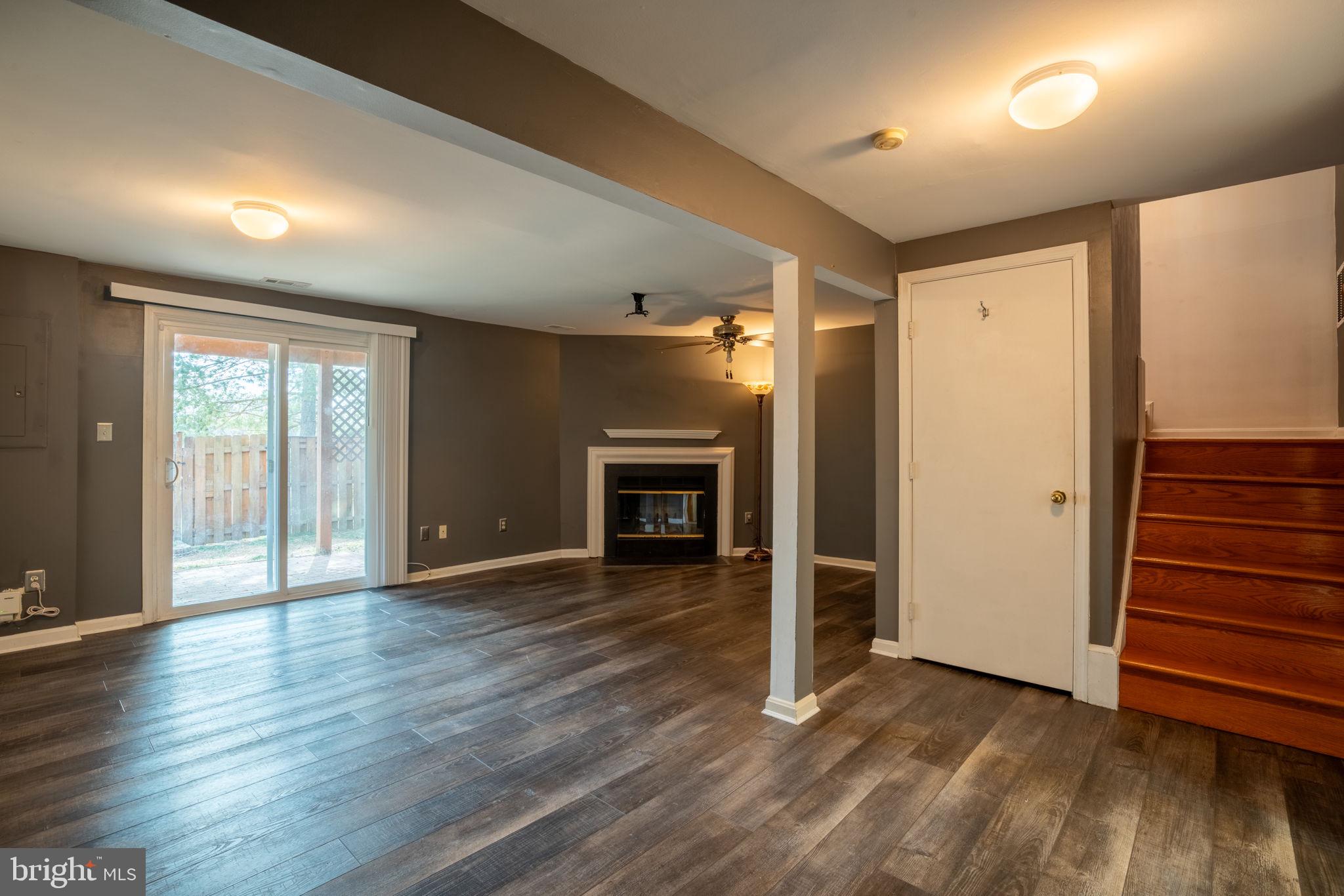 SINGLETONS GROVE - Residential