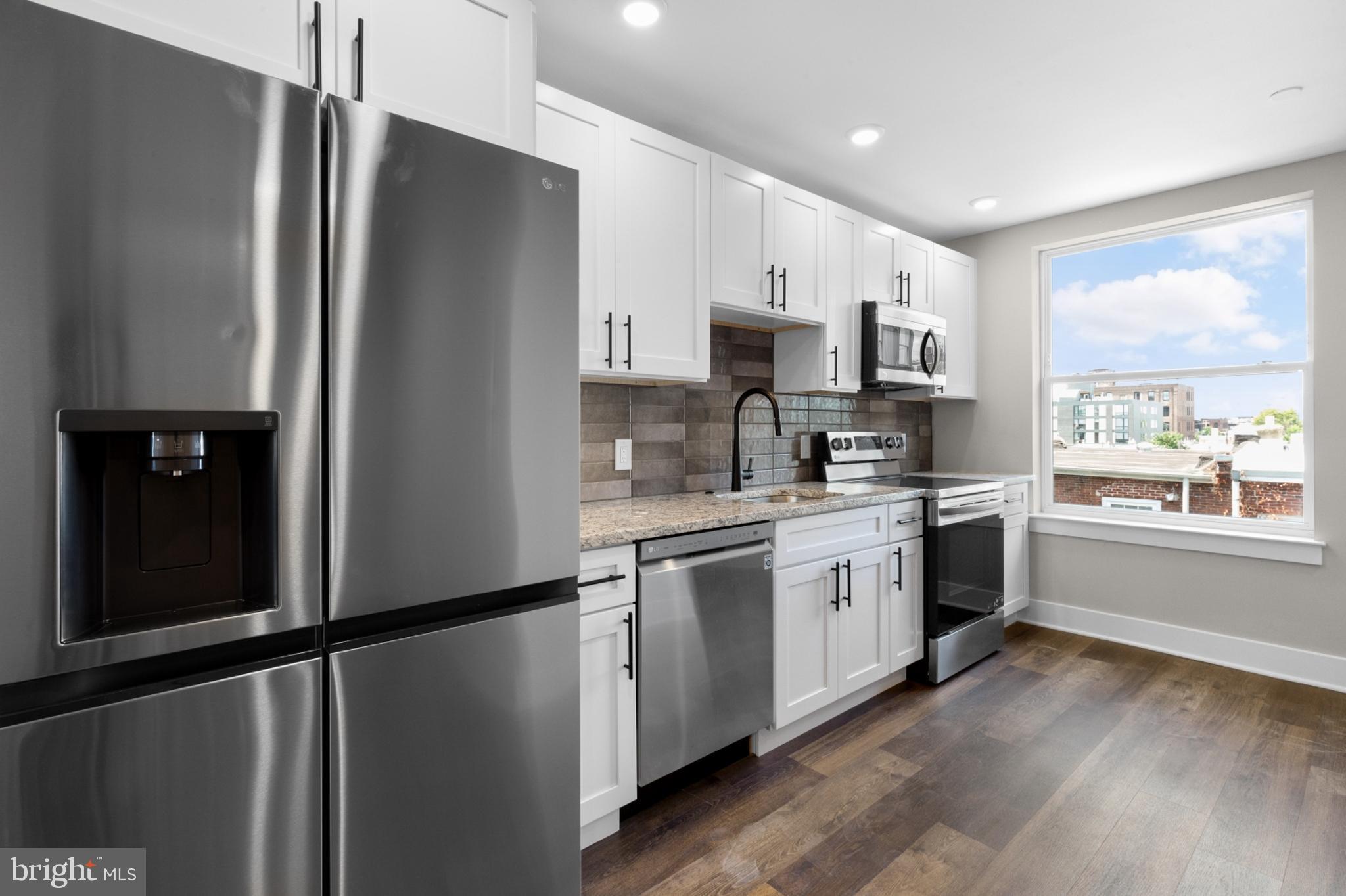 EAST KENSINGTON - Residential Lease