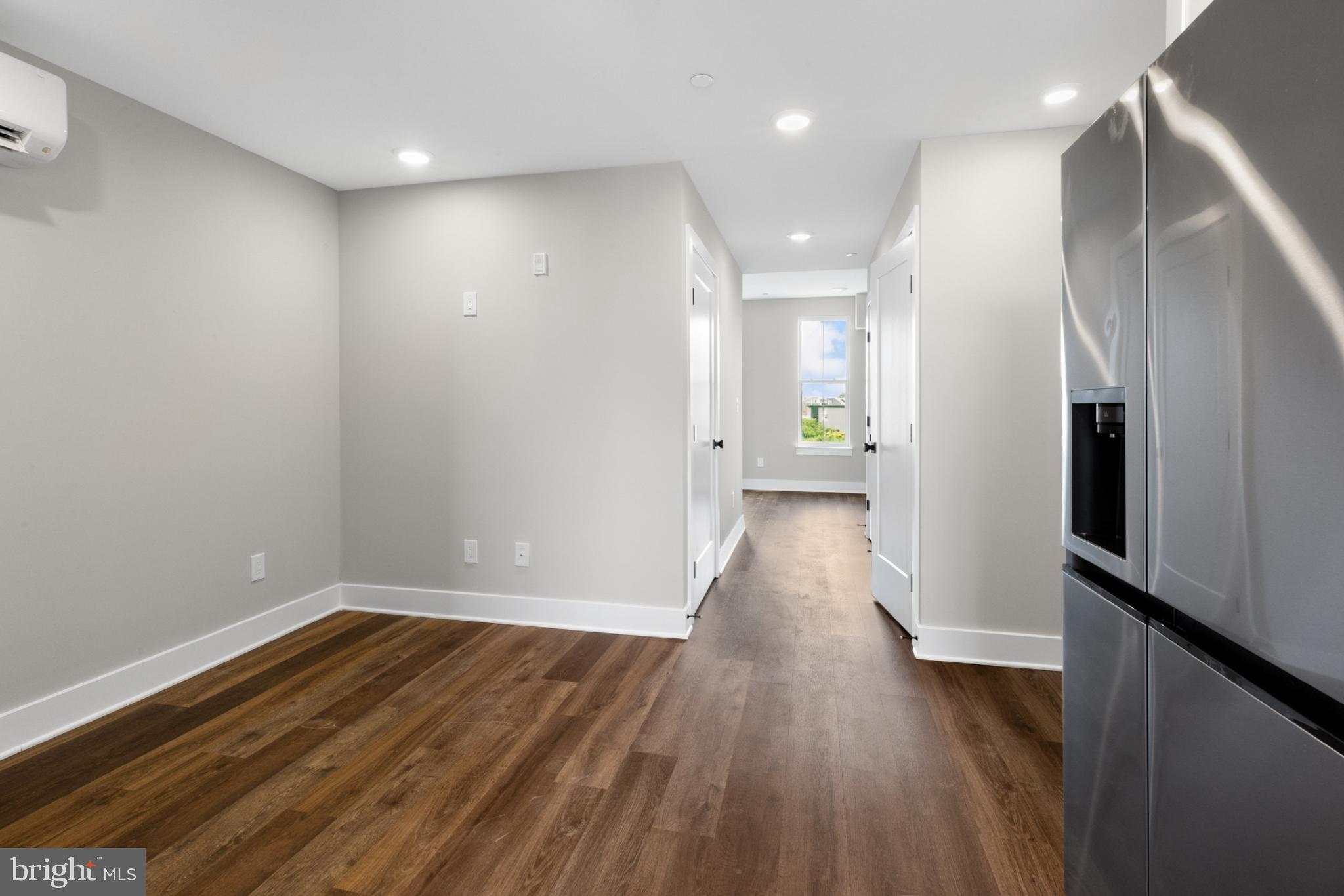 EAST KENSINGTON - Residential Lease