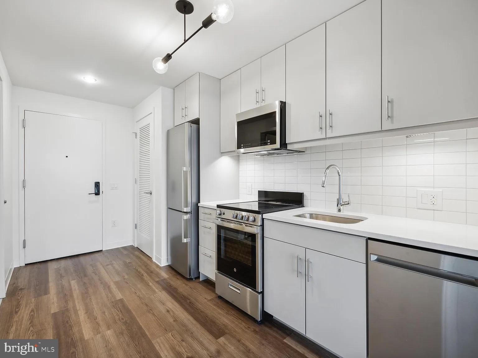 569 N 5TH STREET 331