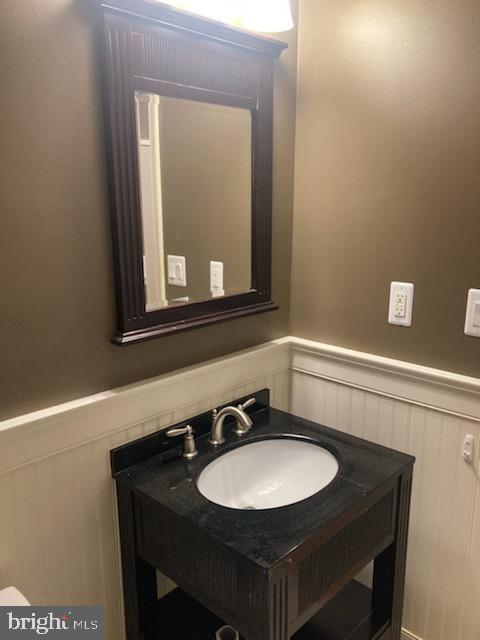 PINES AT DICKINSON CONDOMINIUM - Residential