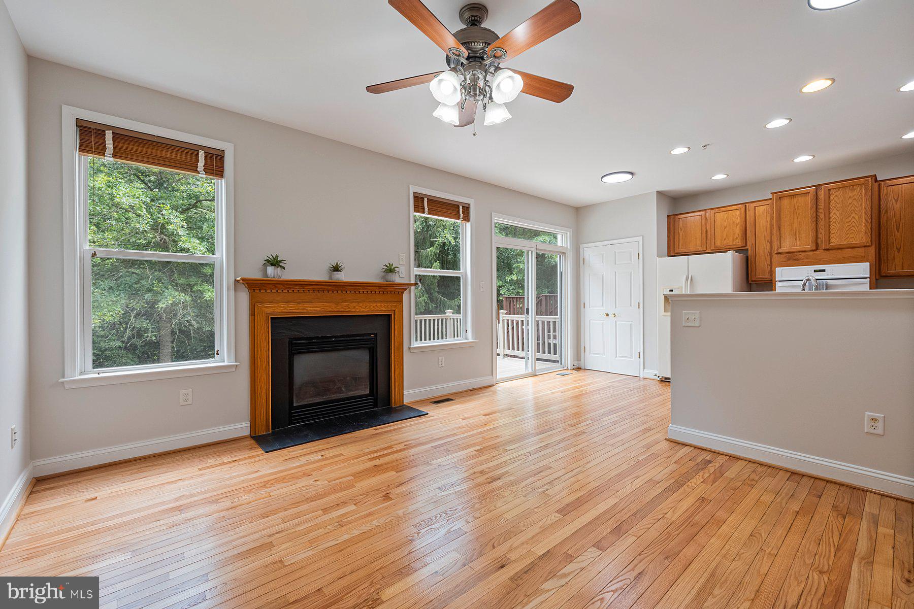 PINEY ORCHARD - Residential Lease