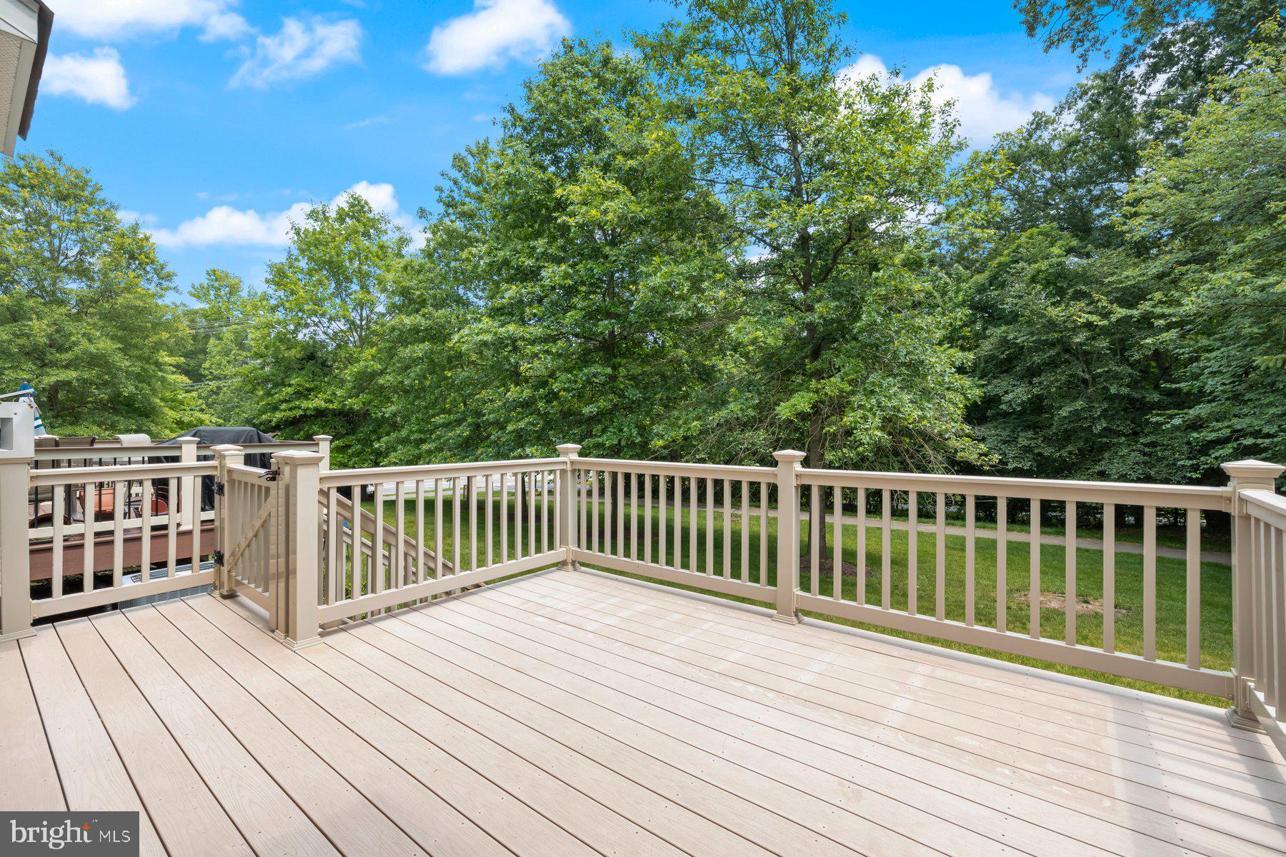 PINEY ORCHARD - Residential Lease