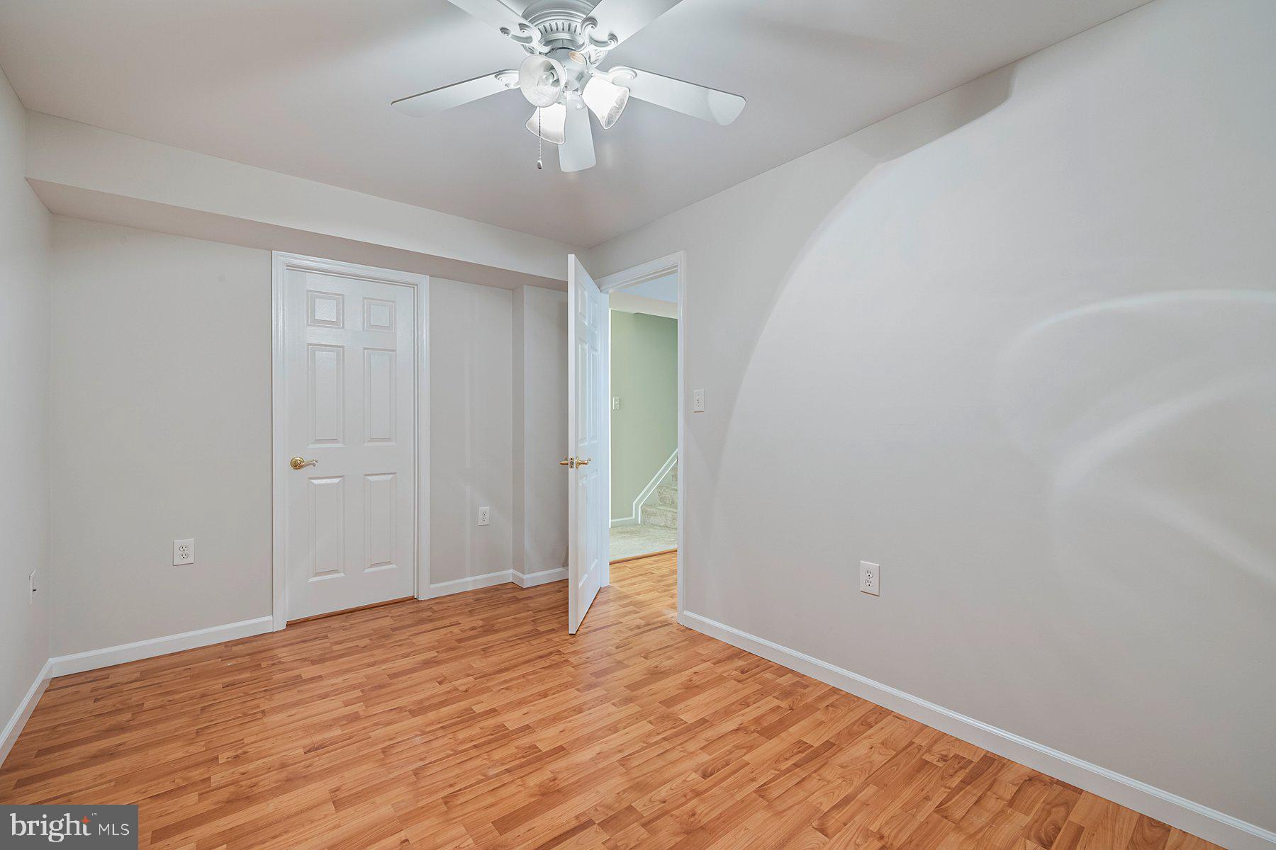 PINEY ORCHARD - Residential Lease