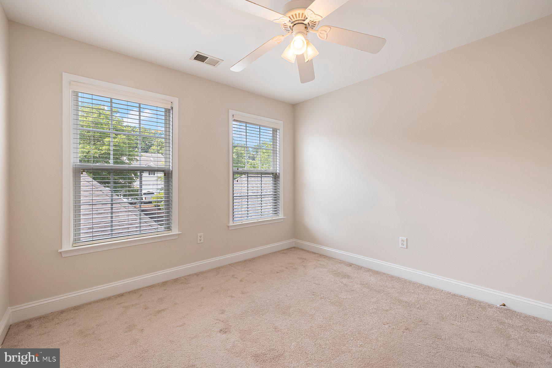 PINEY ORCHARD - Residential Lease