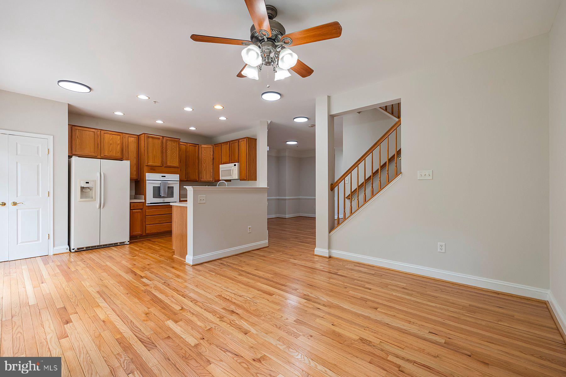 PINEY ORCHARD - Residential Lease