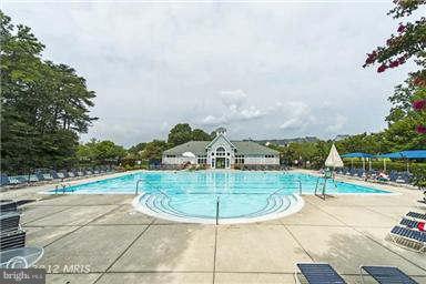 PINEY ORCHARD - Residential Lease