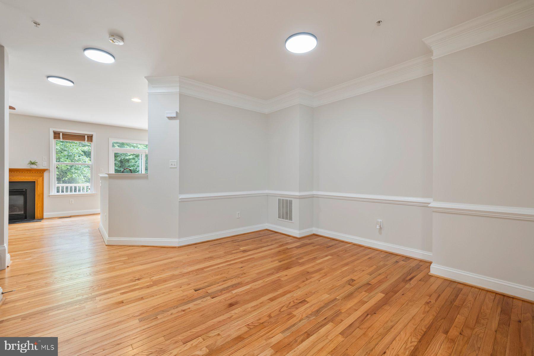 PINEY ORCHARD - Residential Lease