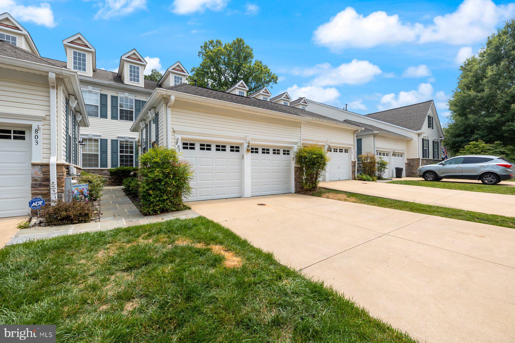 PINEY ORCHARD - Residential Lease