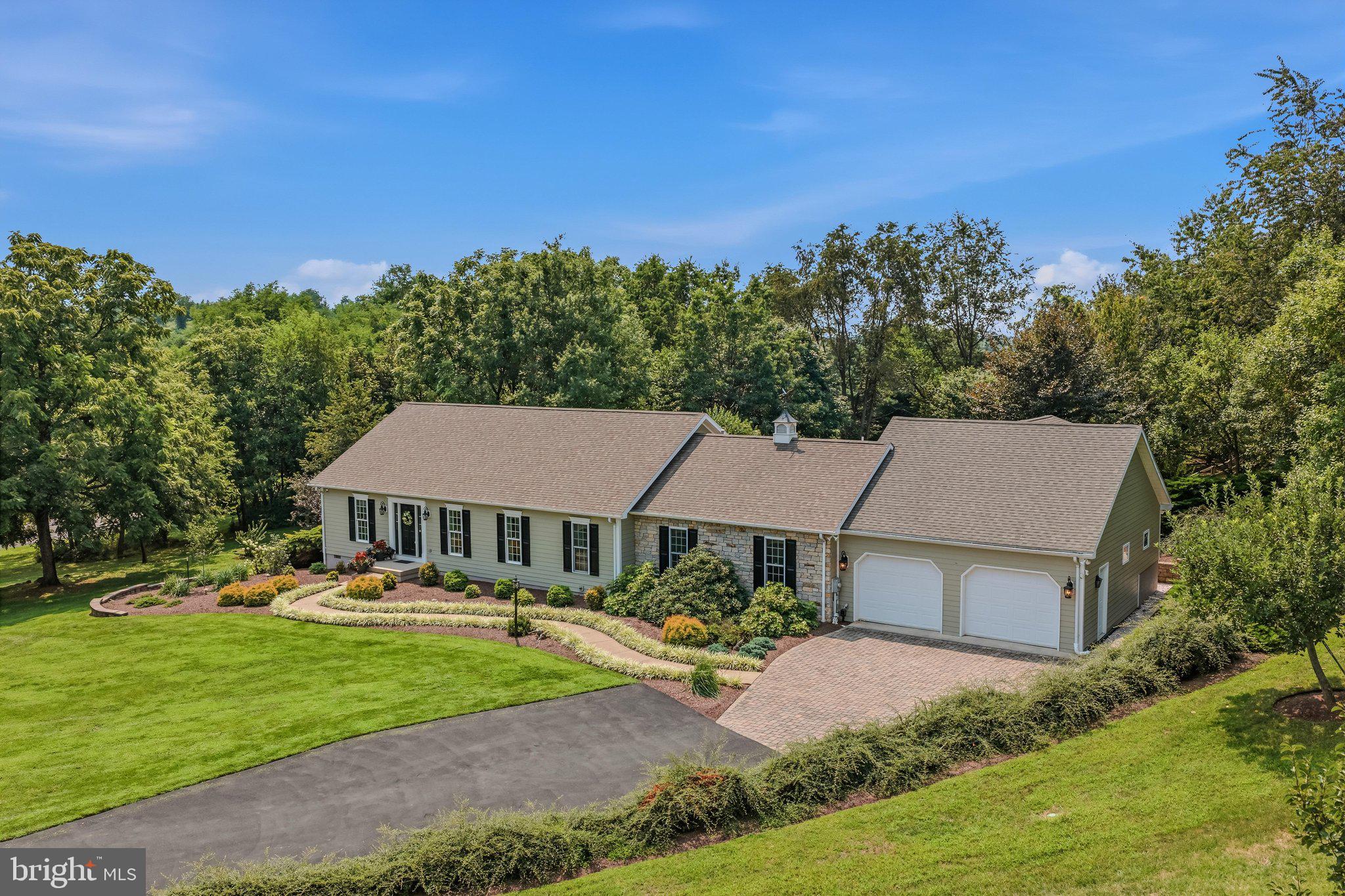 105 DERBY COURT